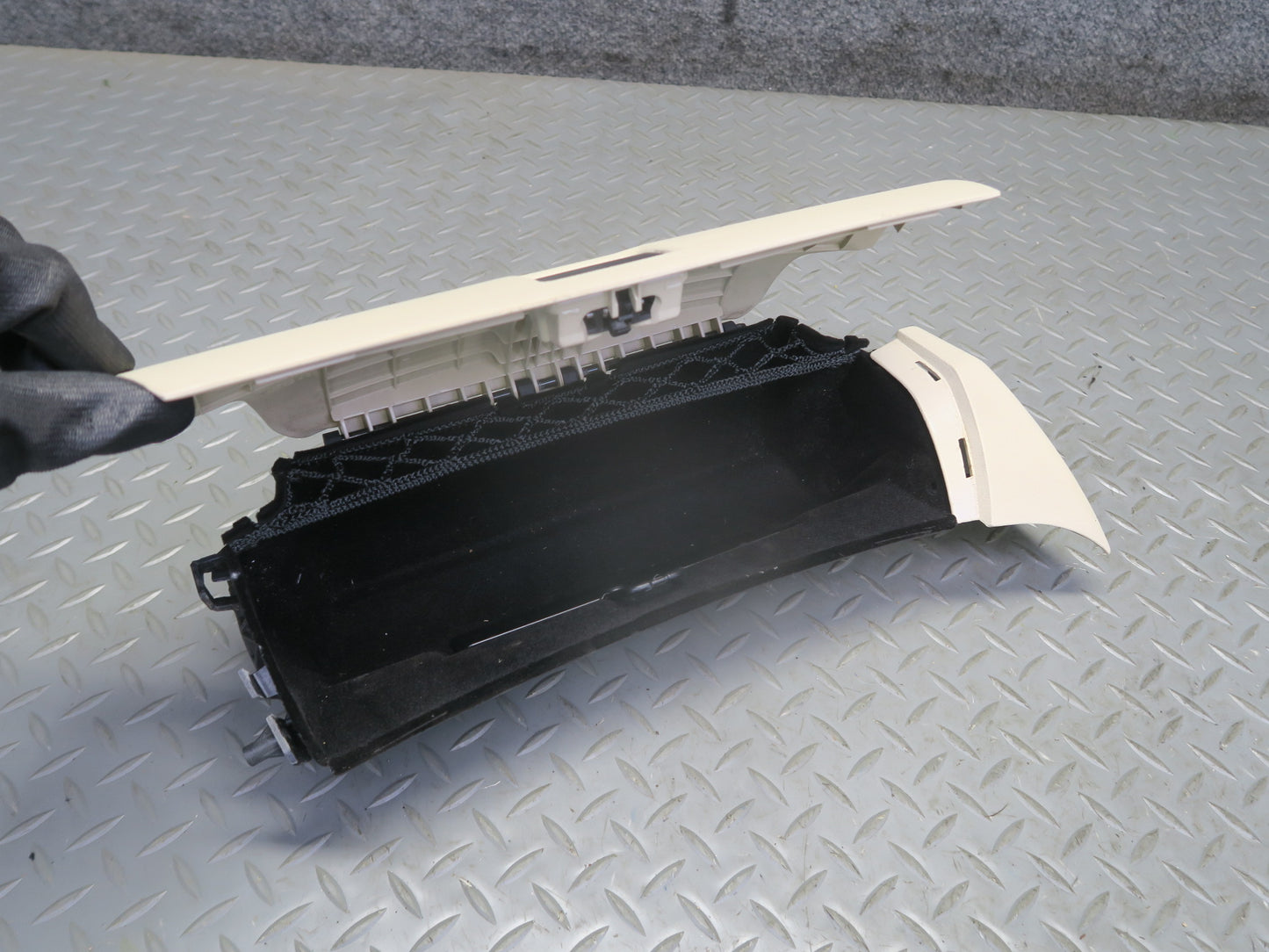 07-08 Mercedes R230 SL550 Set of 7 Front Left Seat Trim Cover Panel Beige OEM