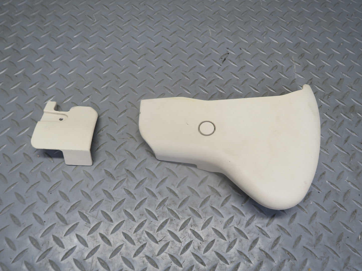 07-08 Mercedes R230 SL550 Set of 6 Front Right Seat Trim Cover Panel Beige OEM