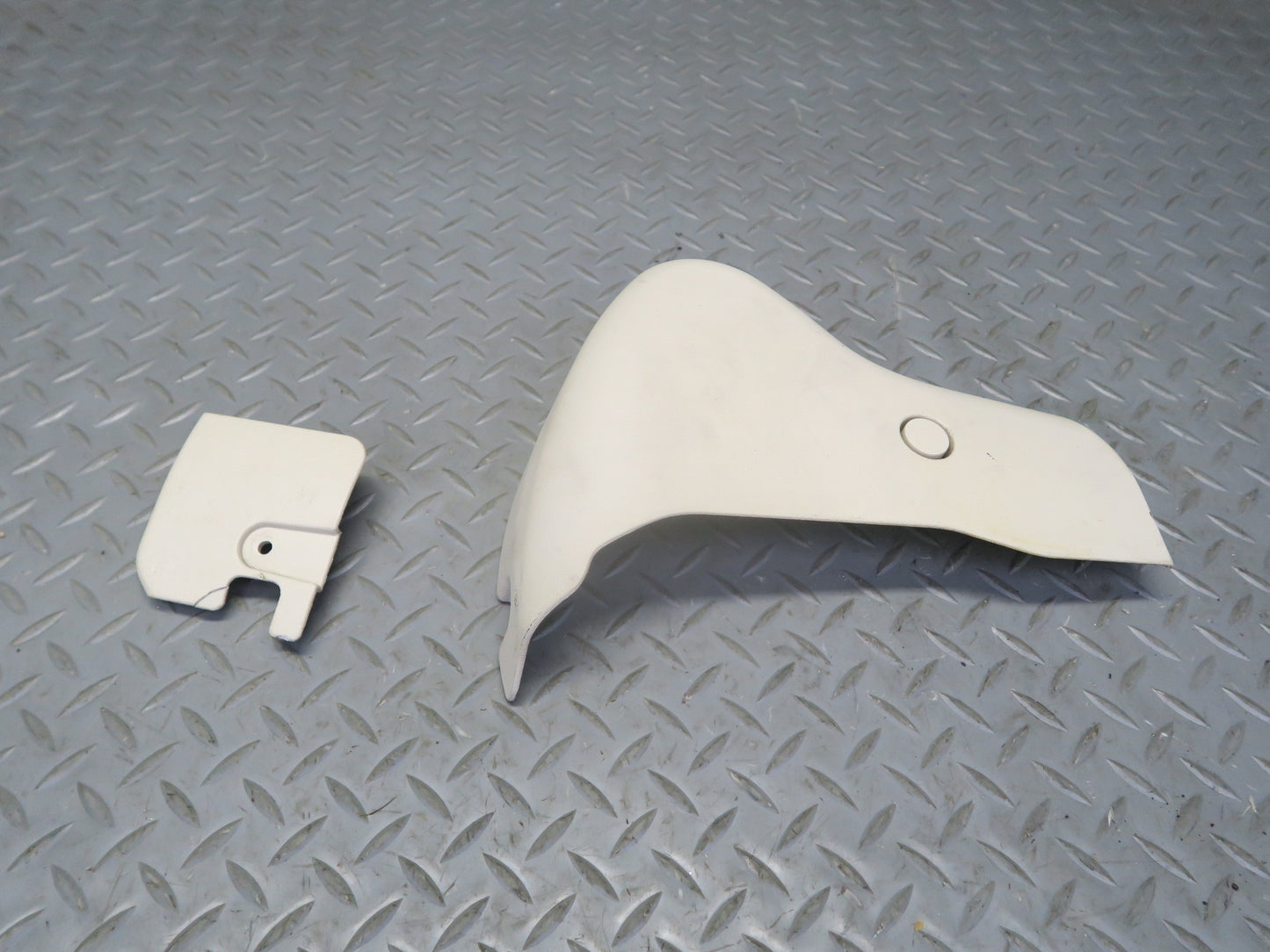 07-08 Mercedes R230 SL550 Set of 6 Front Right Seat Trim Cover Panel Beige OEM