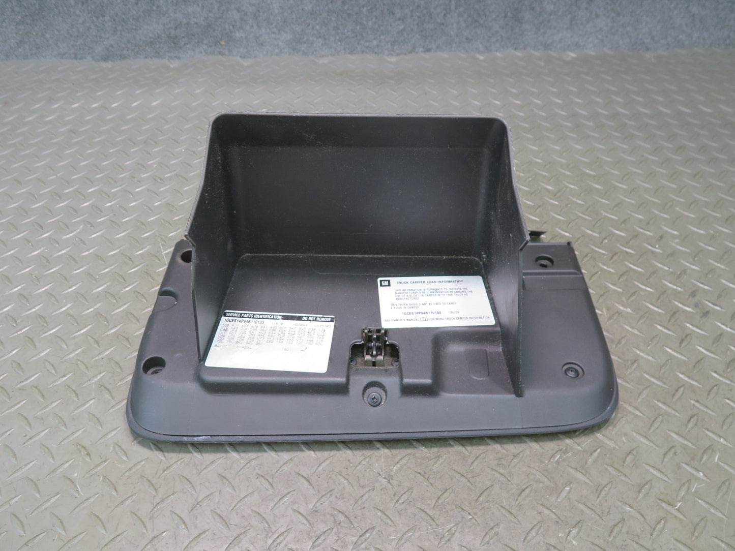 03-05 Chevrolet SSR Dashboard Dash Right Glove Box Black OEM