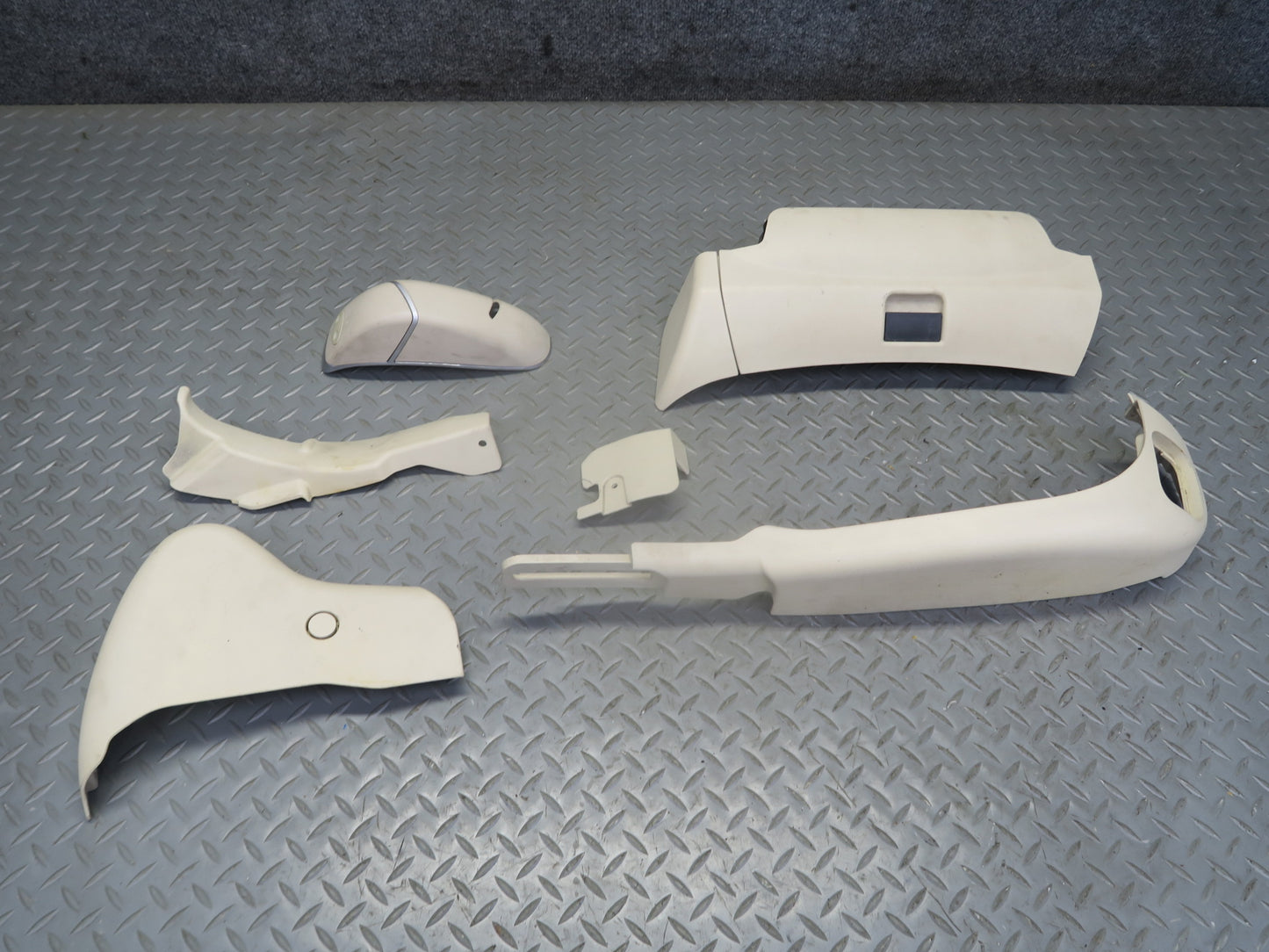 07-08 Mercedes R230 SL550 Set of 6 Front Right Seat Trim Cover Panel Beige OEM