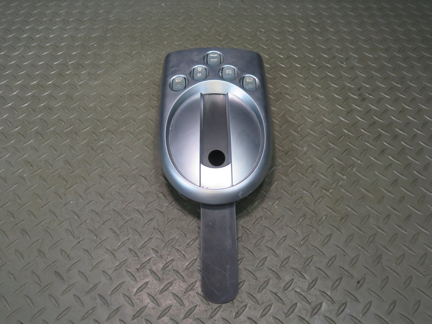 03-06 Chevrolet SSR A/T Center Console Shifter Trim w Switch Module OEM