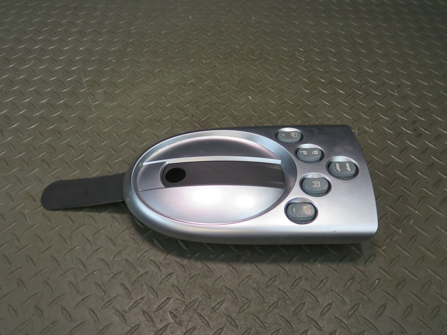 03-06 Chevrolet SSR A/T Center Console Shifter Trim w Switch Module OEM