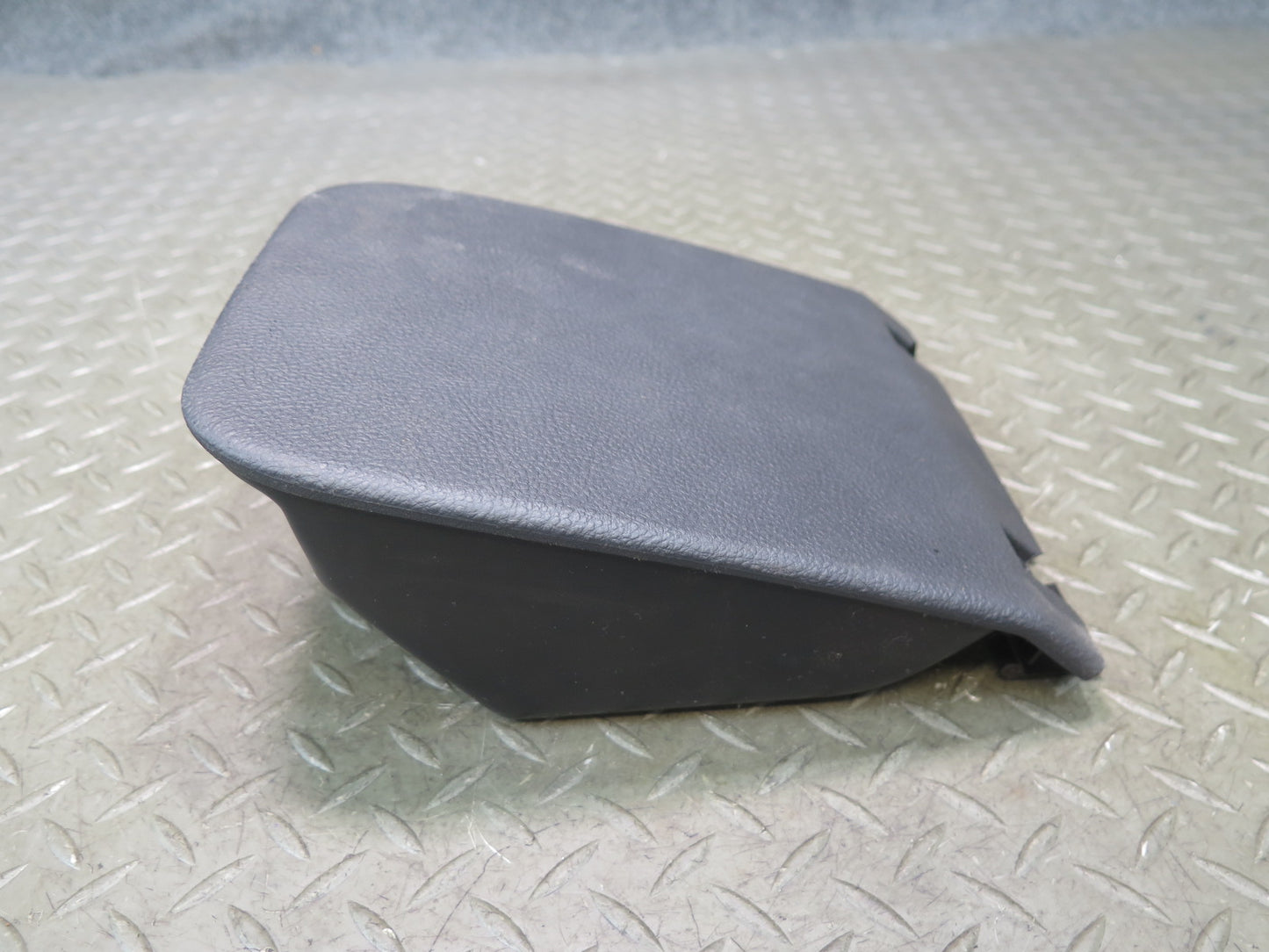 03-06 Chevrolet SSR Right Under Dash Ash Tray Cubby w 12V Socket OEM