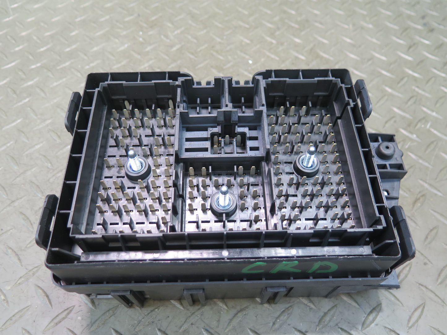 2004 Chevrolet SSR 5.3L LM4 A/T Interior Relay Fuse Box 15134903 OEM