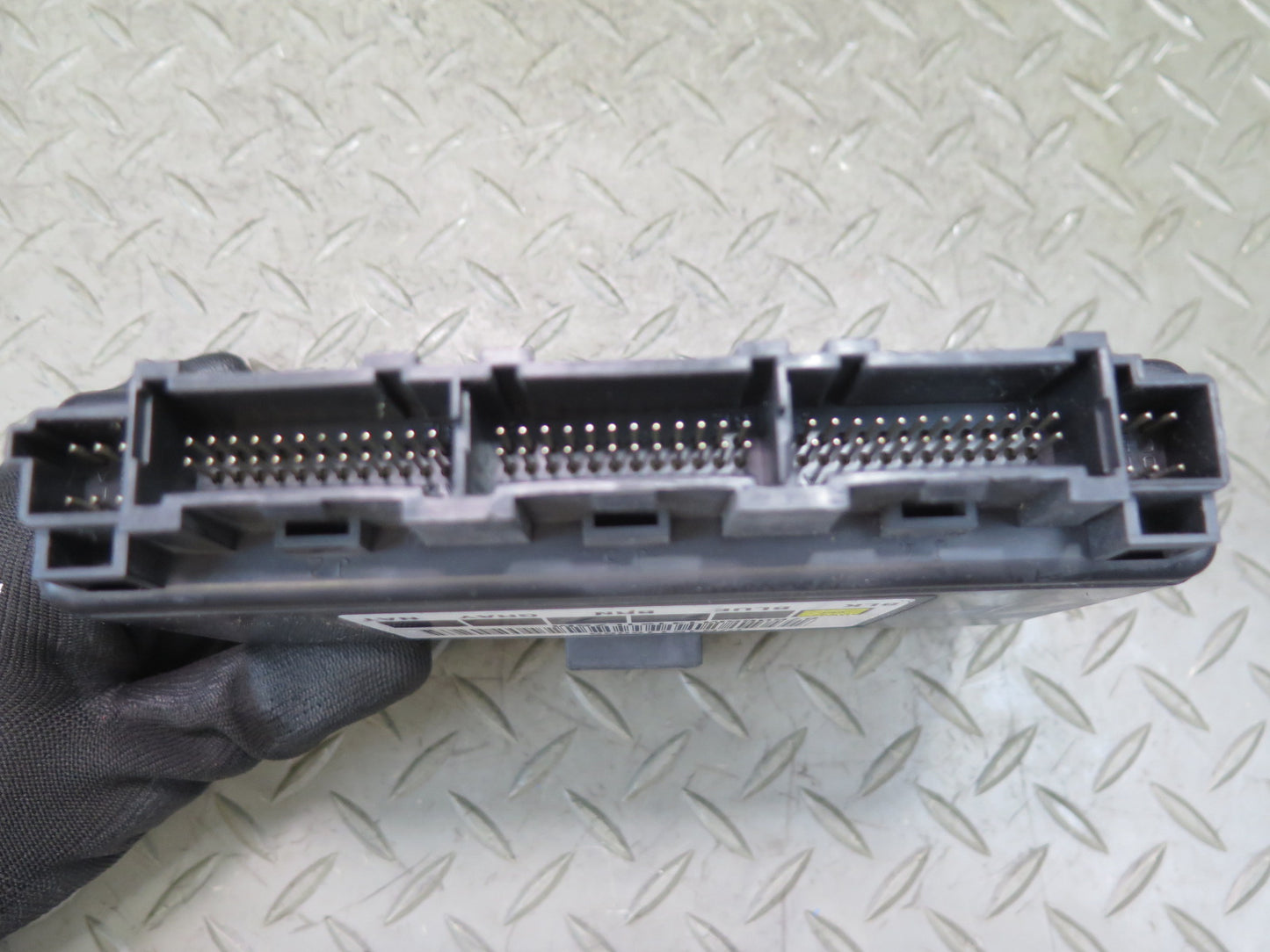 03-06 Chevrolet SSR BCU BCM Body Control Module Unit 15116065 OEM