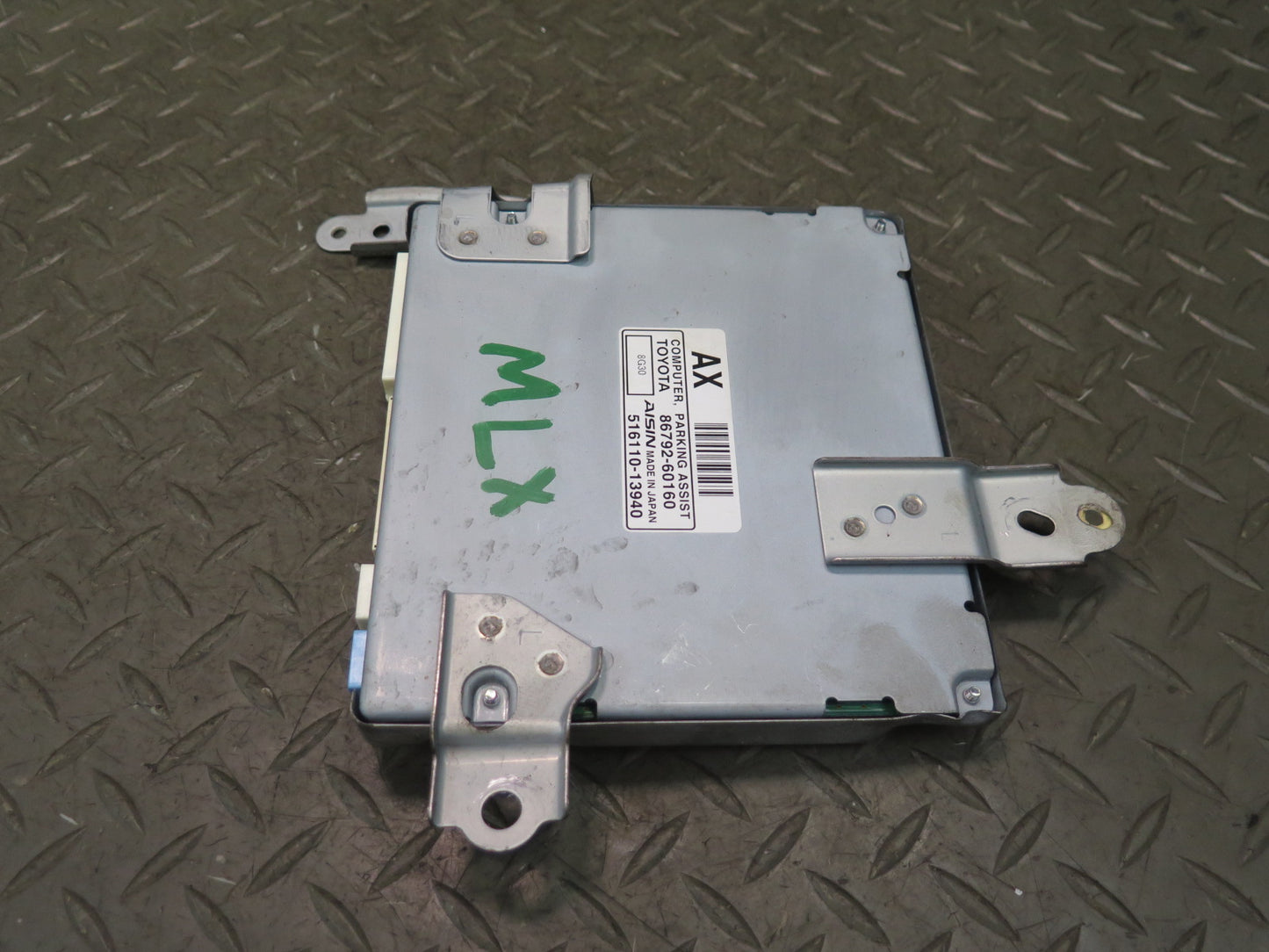 2008-2010 Lexus URJ201L LX570 Park Assist Control Module Unit 86792-60160