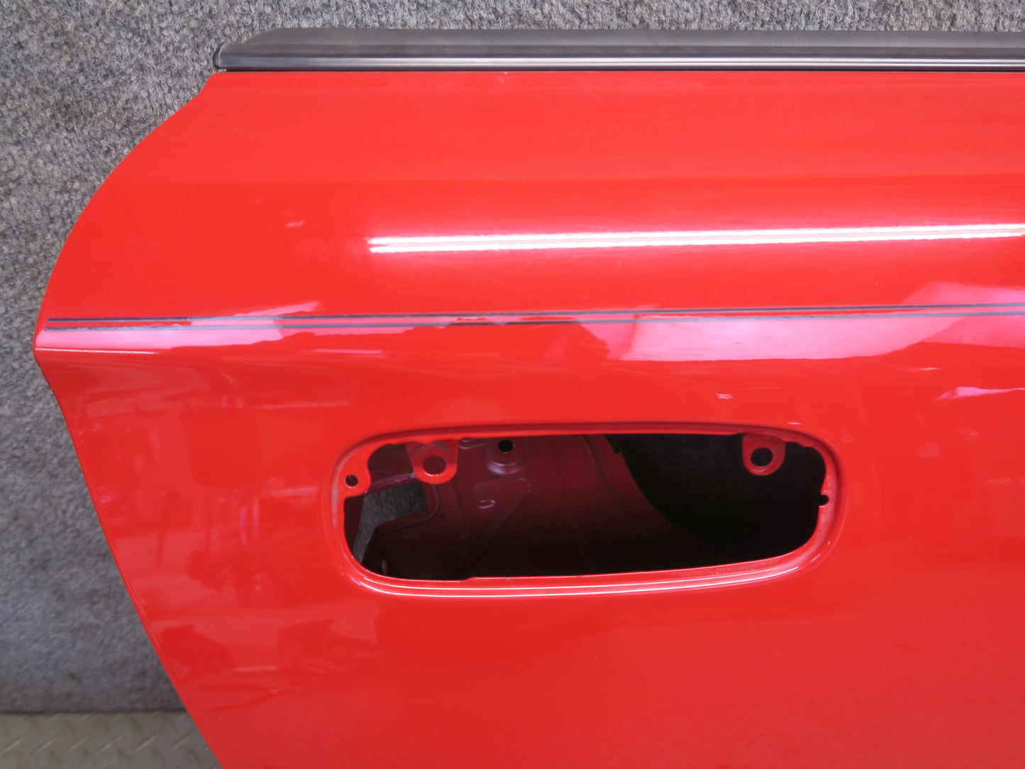 00-05 Toyota MR2 Spyder ZZW30L Right Door Shell Panel Absolutely RED OEM