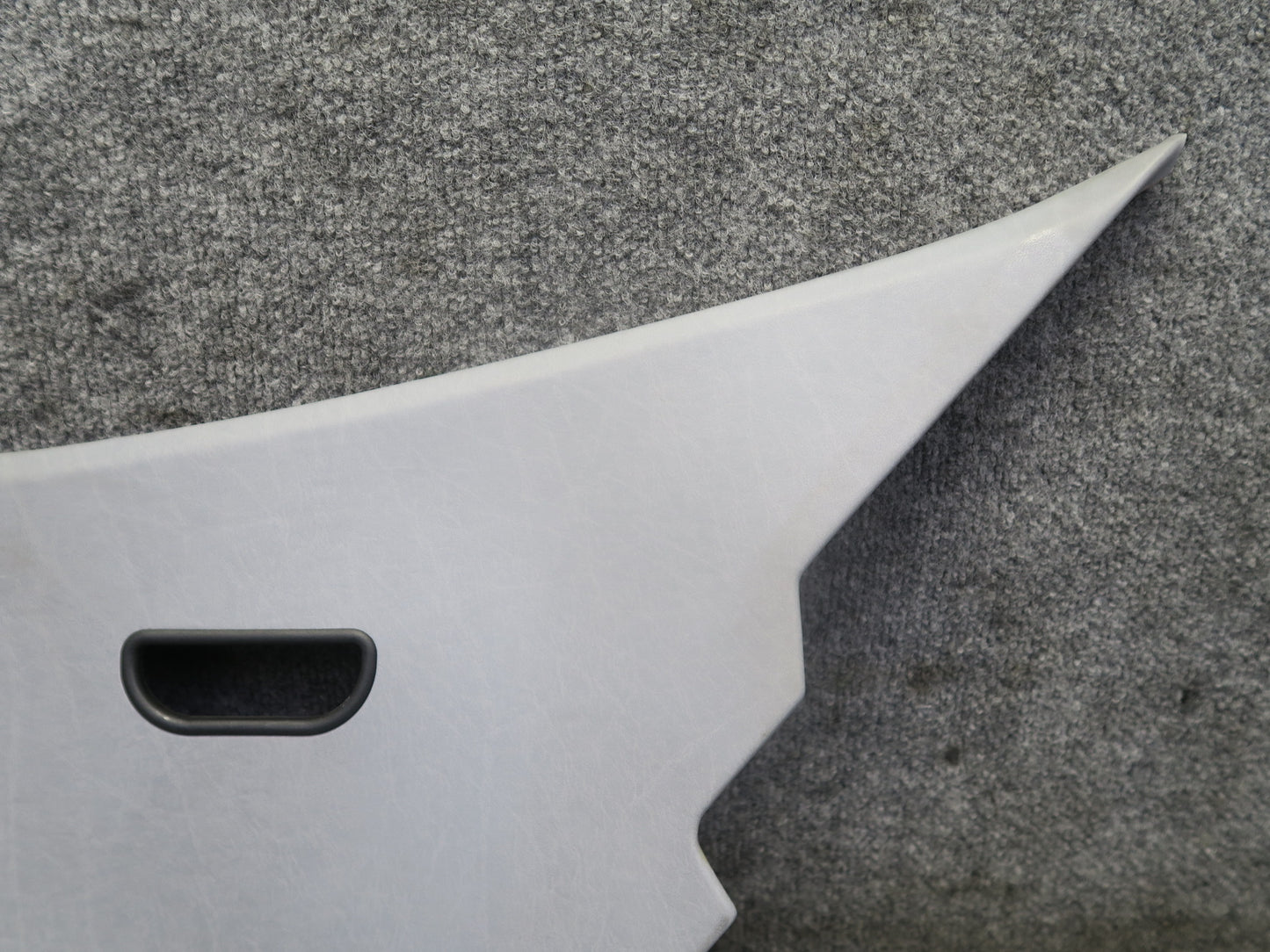 86-91 Mercedes W126 560SEL Sedan Rear Interior C Pillar Trim Cover Set of 2 OEM