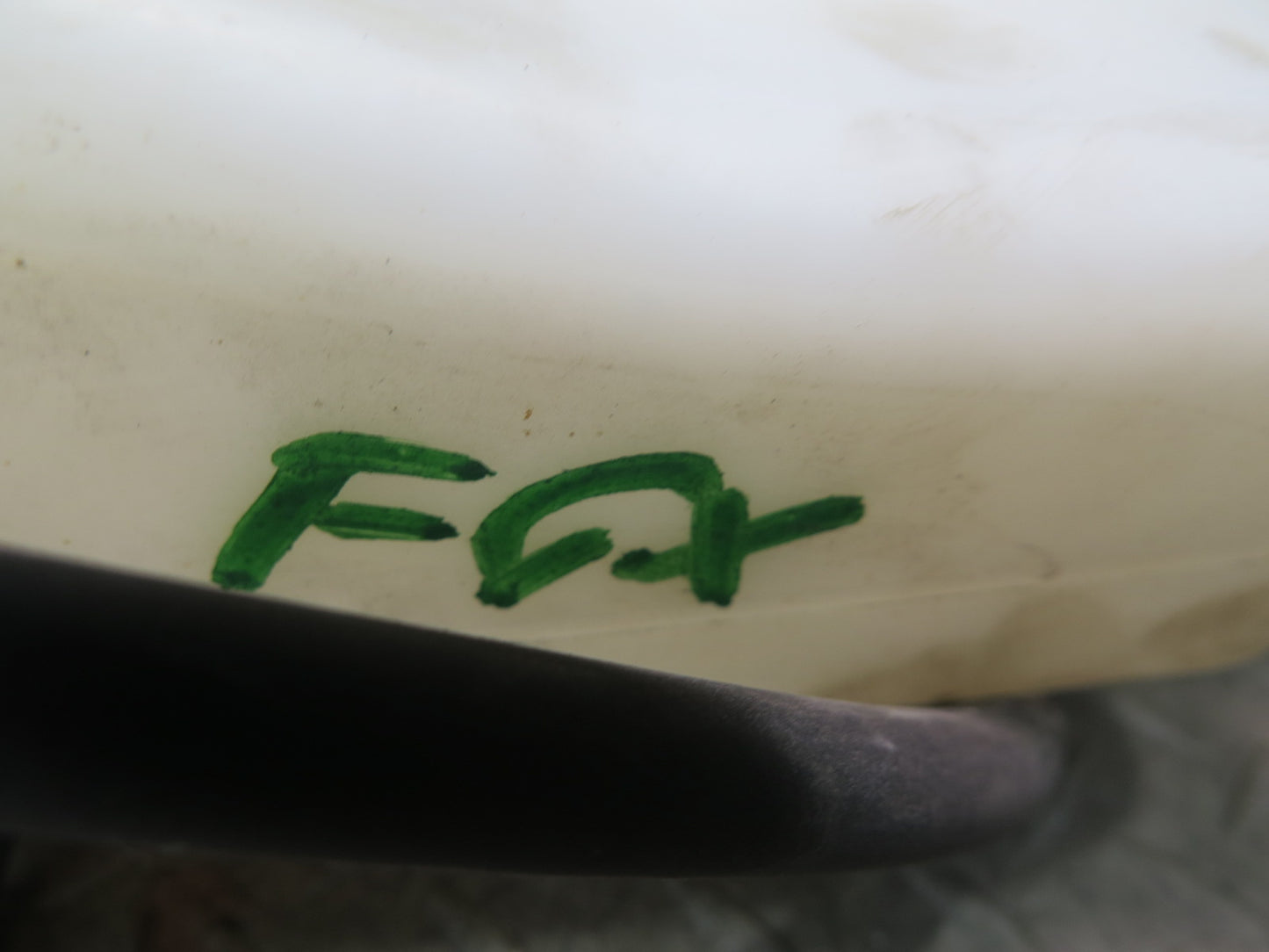2003-2009 Lexus GX470 Engine Coolant Expansion Overflow Reservoir Tank