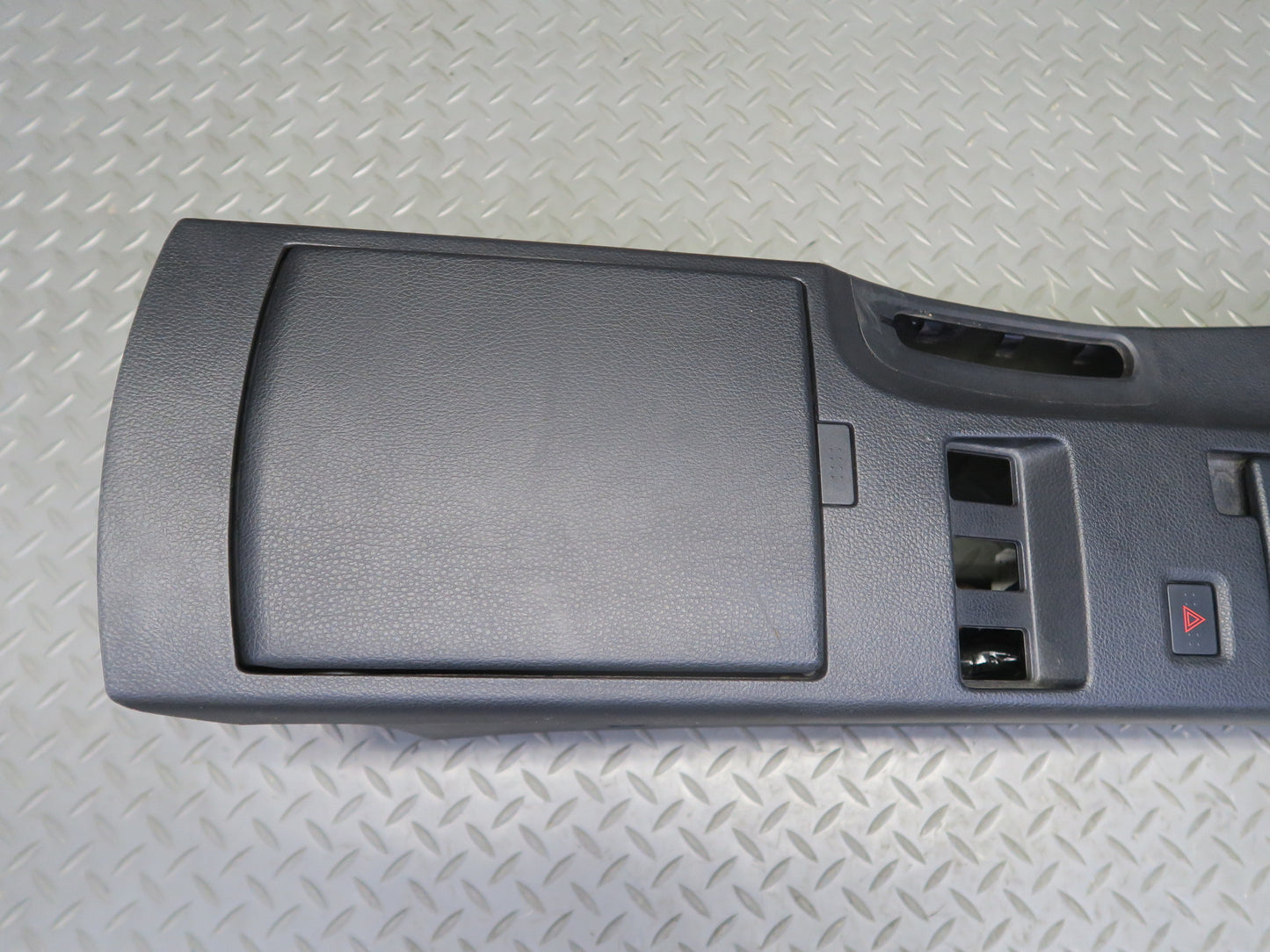 04-05 Nissan 350Z Z33 Convertible A/T Center Console Trim Cover Panel Black OEM