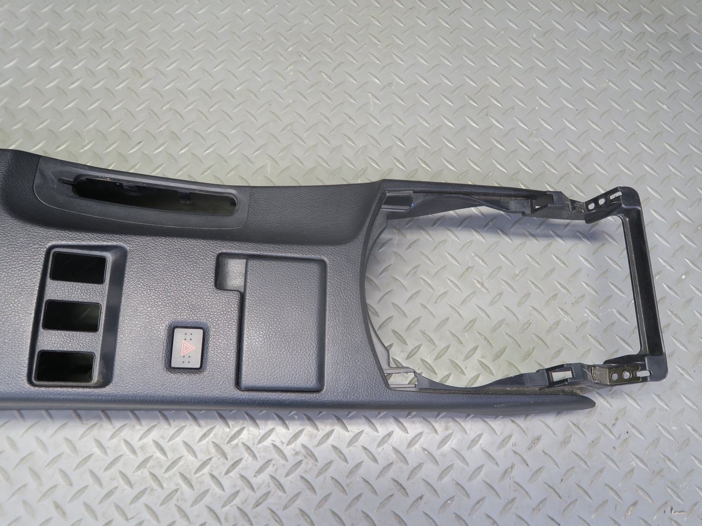 04-05 Nissan 350Z Z33 Convertible A/T Center Console Trim Cover Panel Black OEM