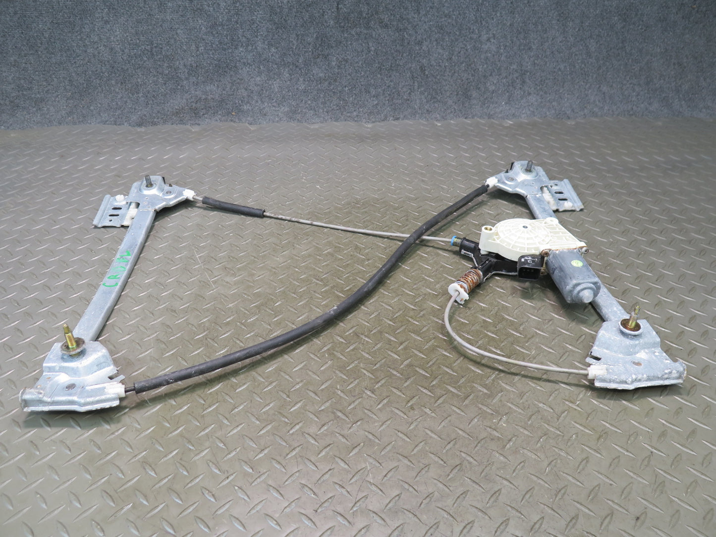 03-06 Chevrolet SSR Front Left Driver Door Window Regulator w Motor OEM