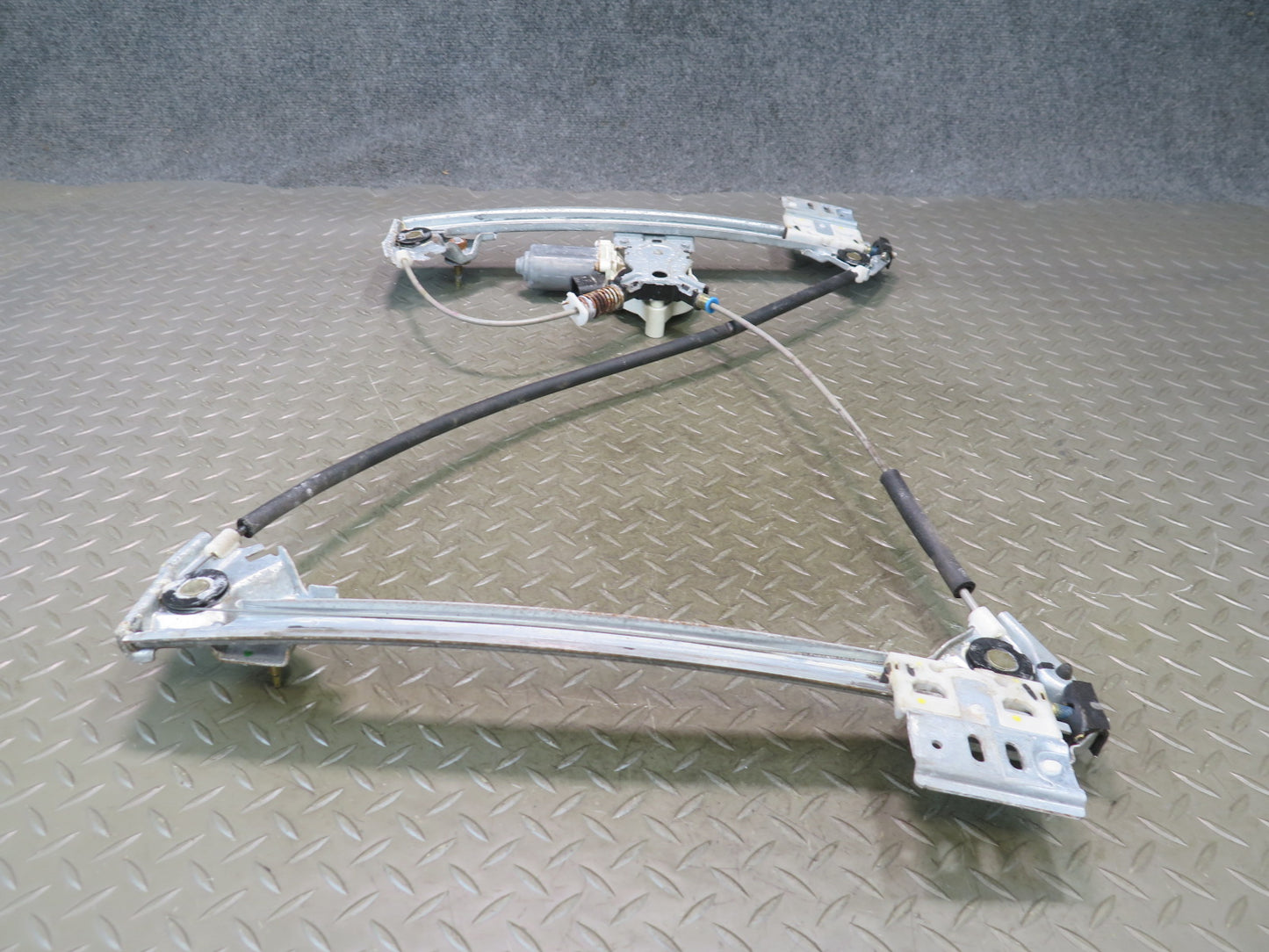 03-06 Chevrolet SSR Front Left Driver Door Window Regulator w Motor OEM