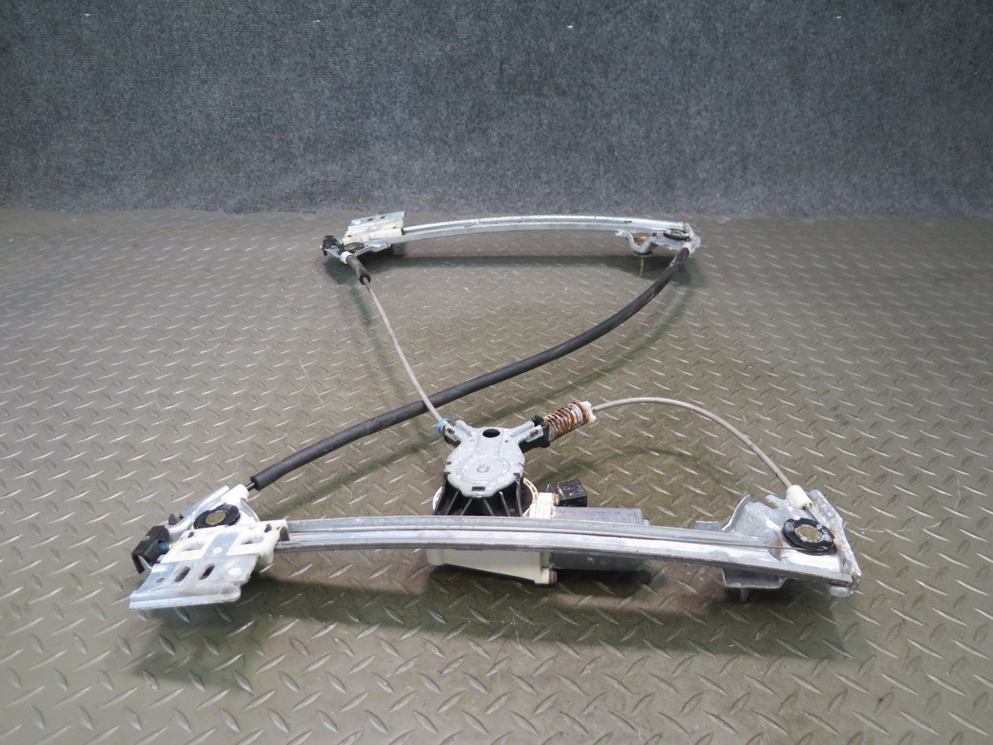03-06 Chevrolet SSR Front Left Driver Door Window Regulator w Motor OEM