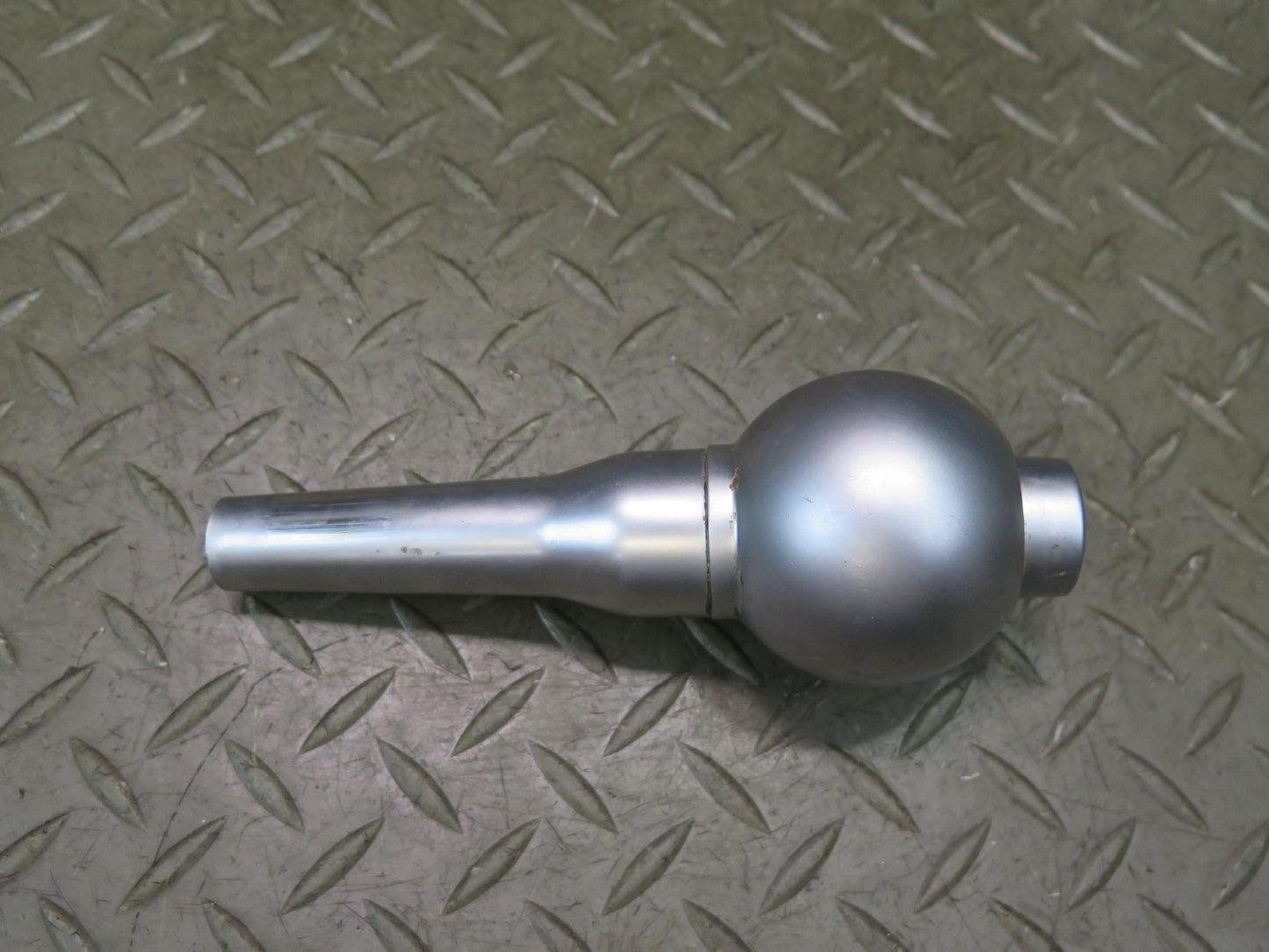 03-06 Chevrolet SSR A/T Automatic Transmission Shifter Knob OEM