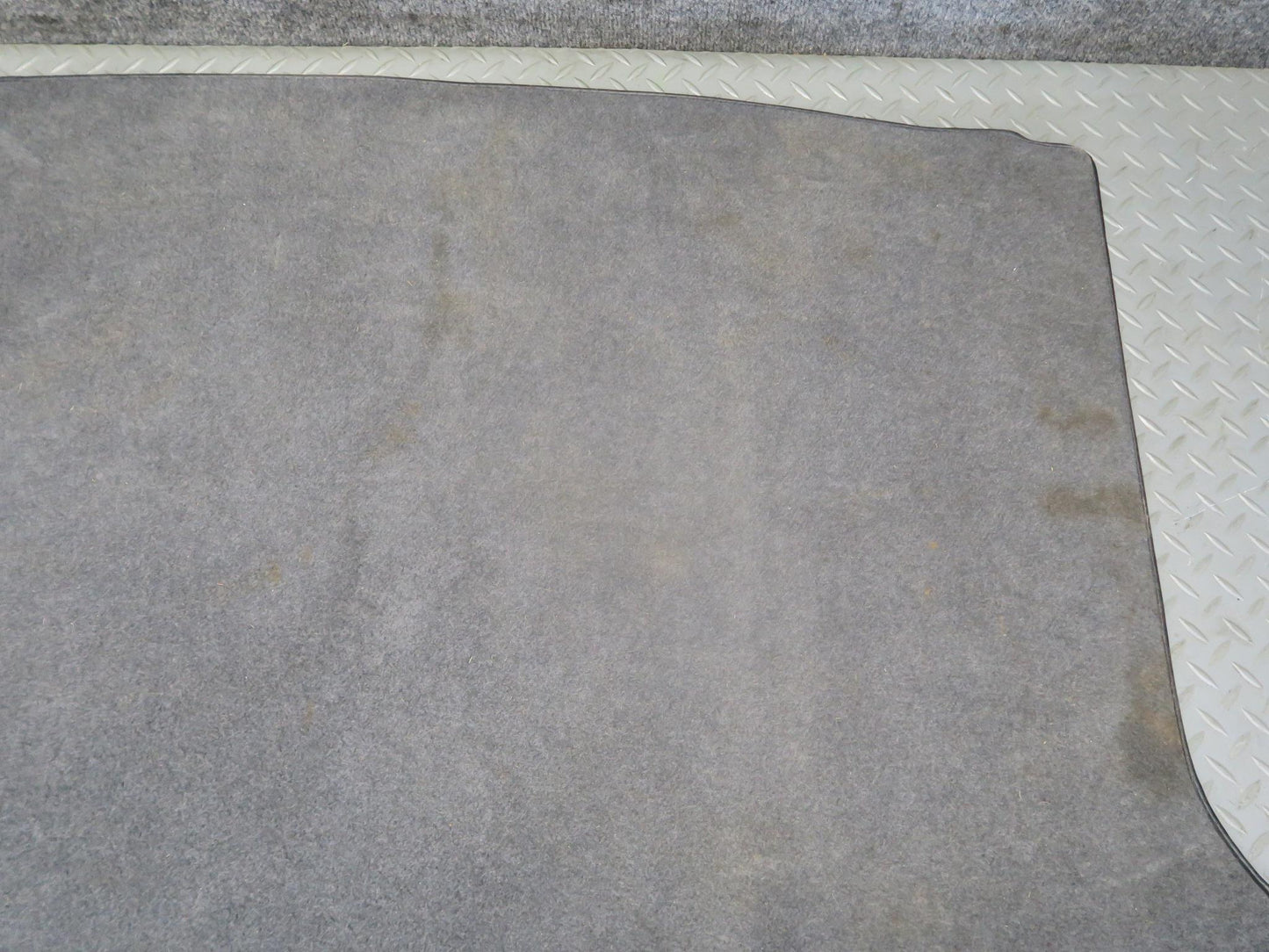 86-91 Mercedes W126 560SEL Sedan Rear Trunk Floor MAT Carpet Cover Gray OEM