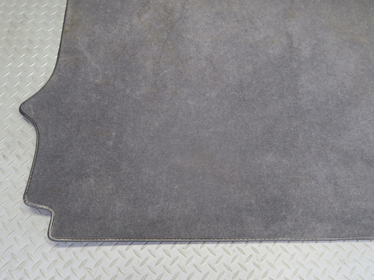 86-91 Mercedes W126 560SEL Sedan Rear Trunk Floor MAT Carpet Cover Gray OEM