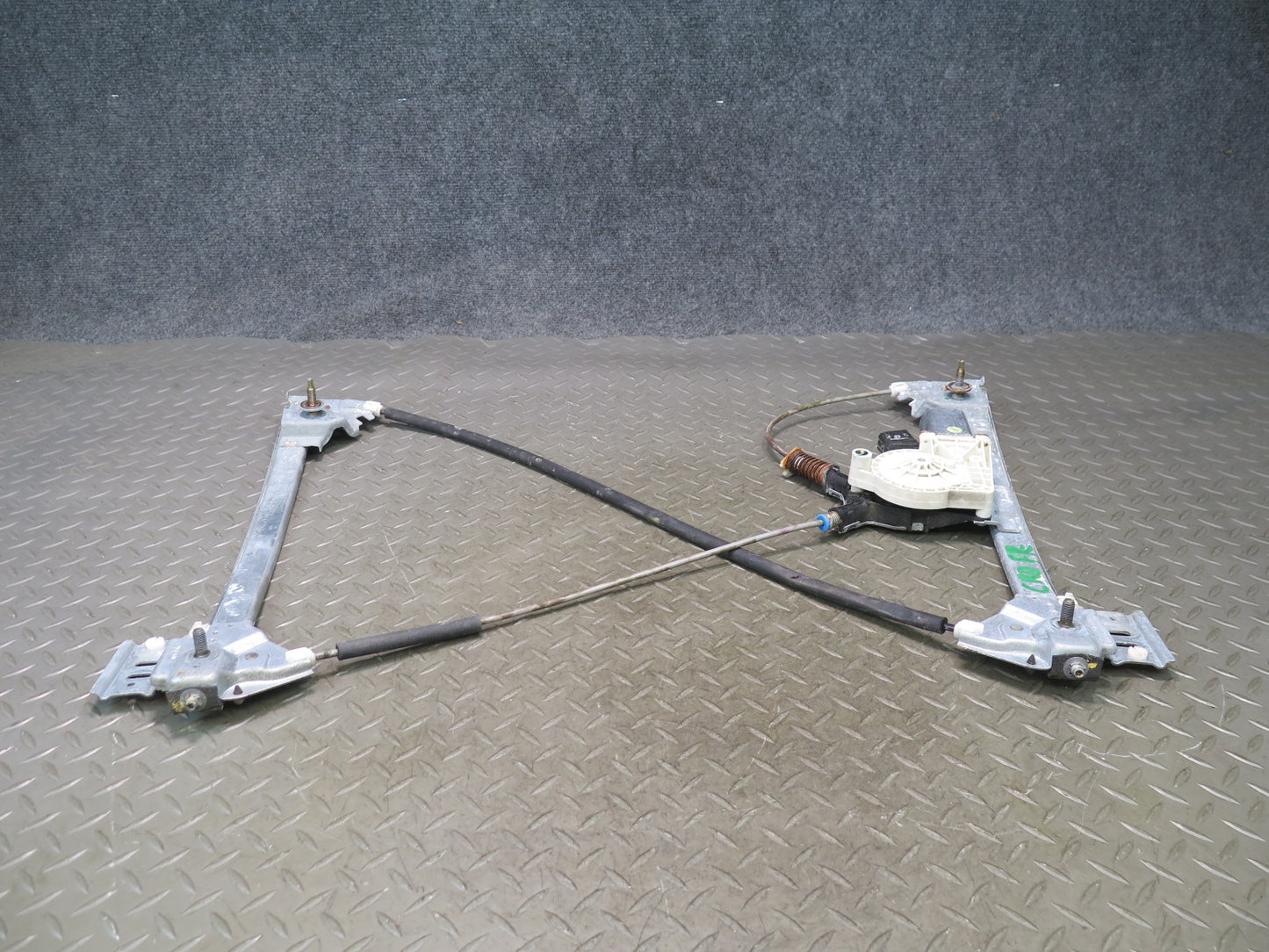 03-06 Chevrolet SSR Front Right Passenger Door Window Regulator w Motor OEM