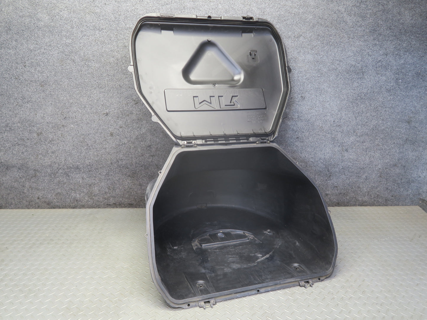00-05 Toyota MR2 Spyder ZZW30L Spare Tire Wheel Trim Cover Holder Assy OEM