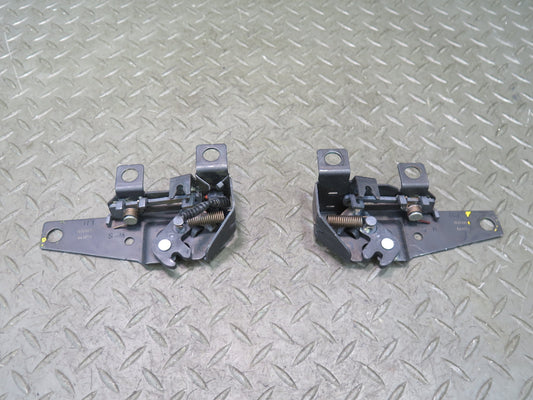 03-06 Chevrolet SSR Set of 2 Rear Right & Left Rear Compartment Lid Latch OEM