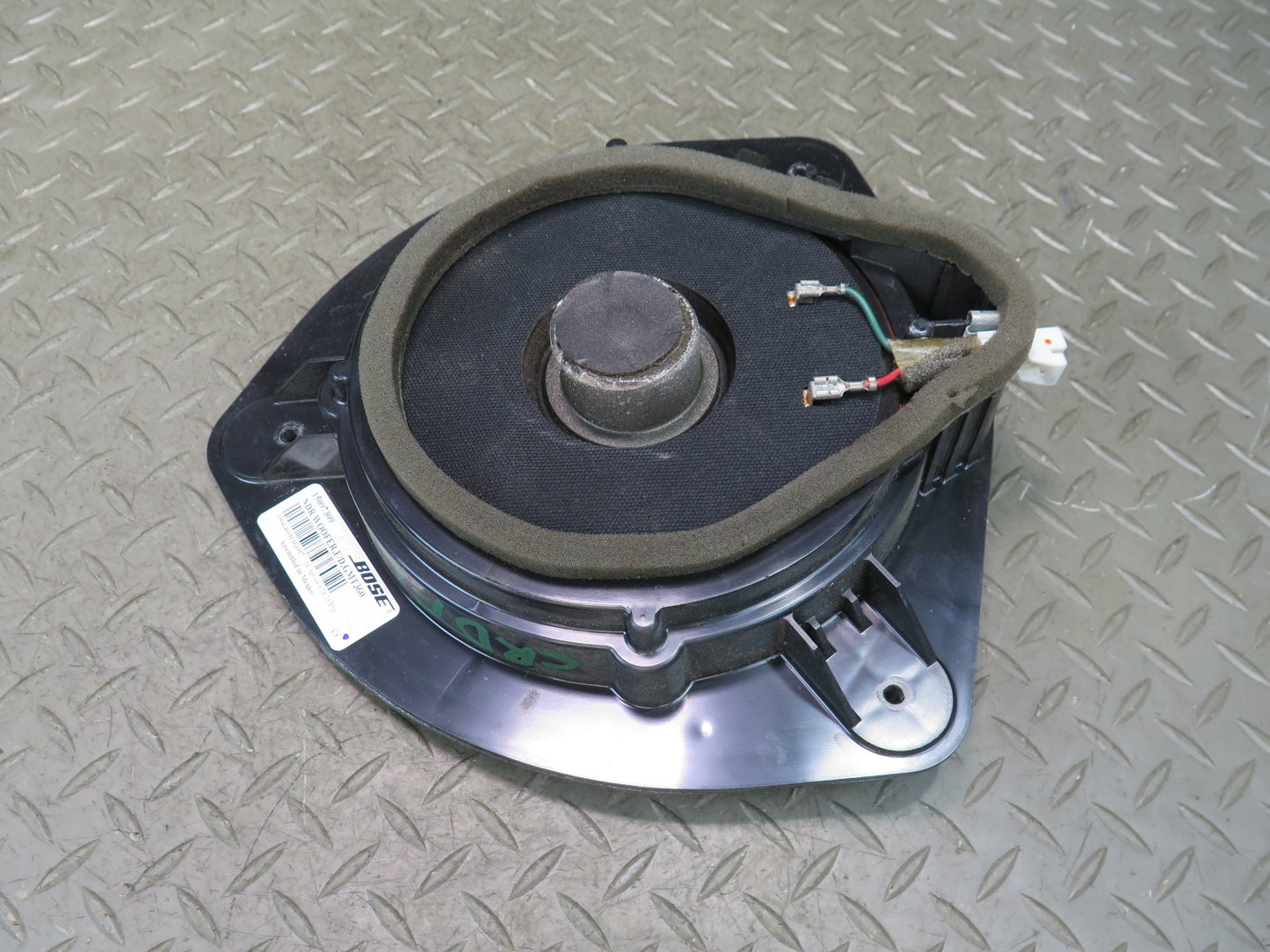 03-06 Chevrolet SSR Set of 2 Front Left & Right Door Bose Woofer Speaker OEM