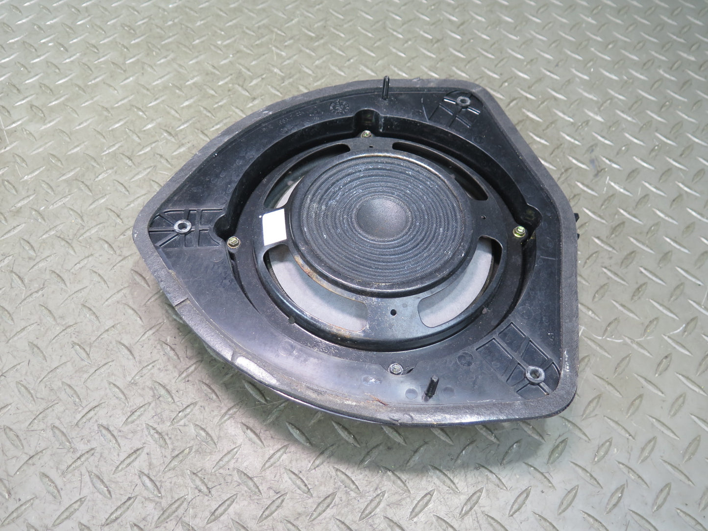 03-06 Chevrolet SSR Set of 2 Front Left & Right Door Bose Woofer Speaker OEM