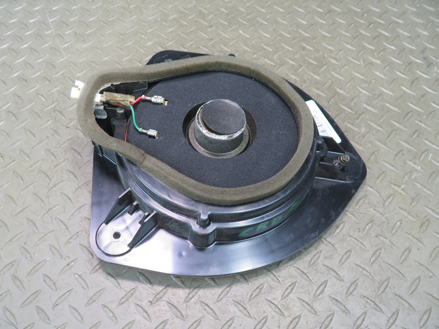 03-06 Chevrolet SSR Set of 2 Front Left & Right Door Bose Woofer Speaker OEM