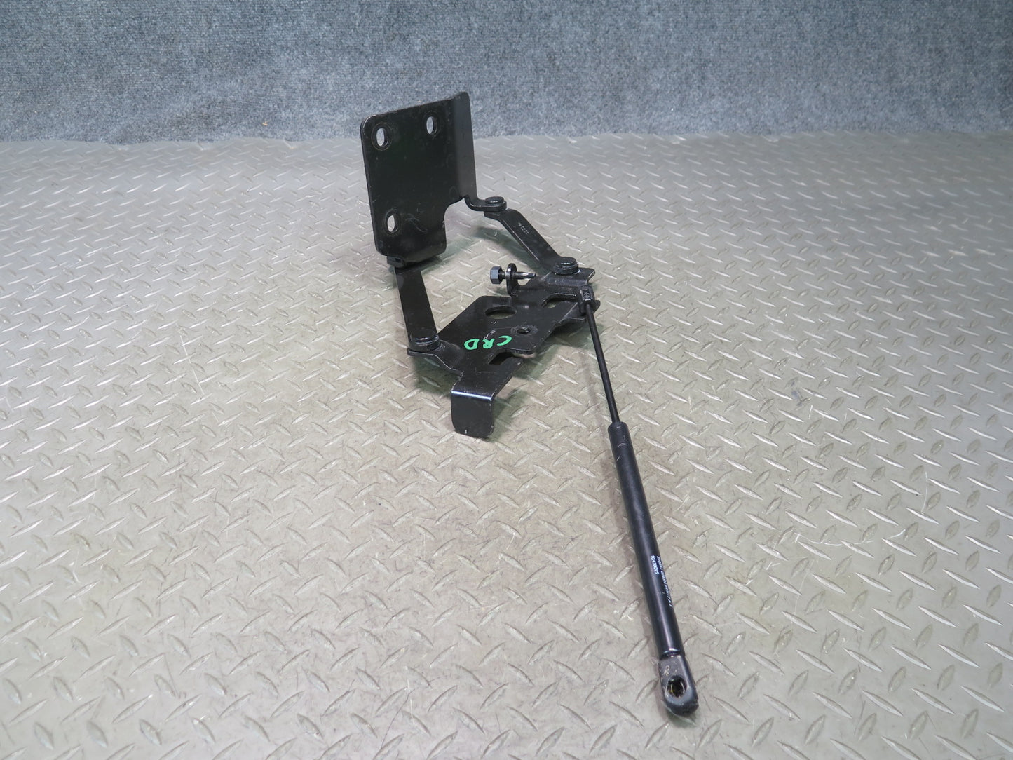 03-06 Chevrolet SSR Set of 2 Rear Left & Right Trunk Hinge w Strut Shock OEM
