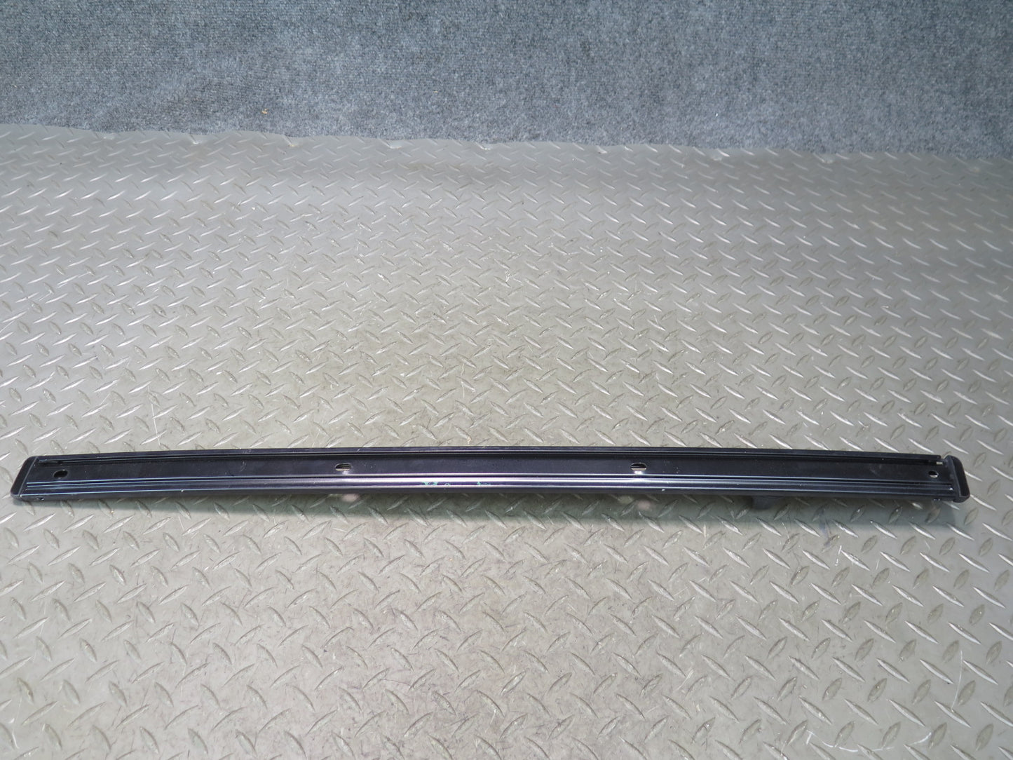 03-06 Chevrolet SSR Rear Trunk BED Left & Right Guide Set OEM