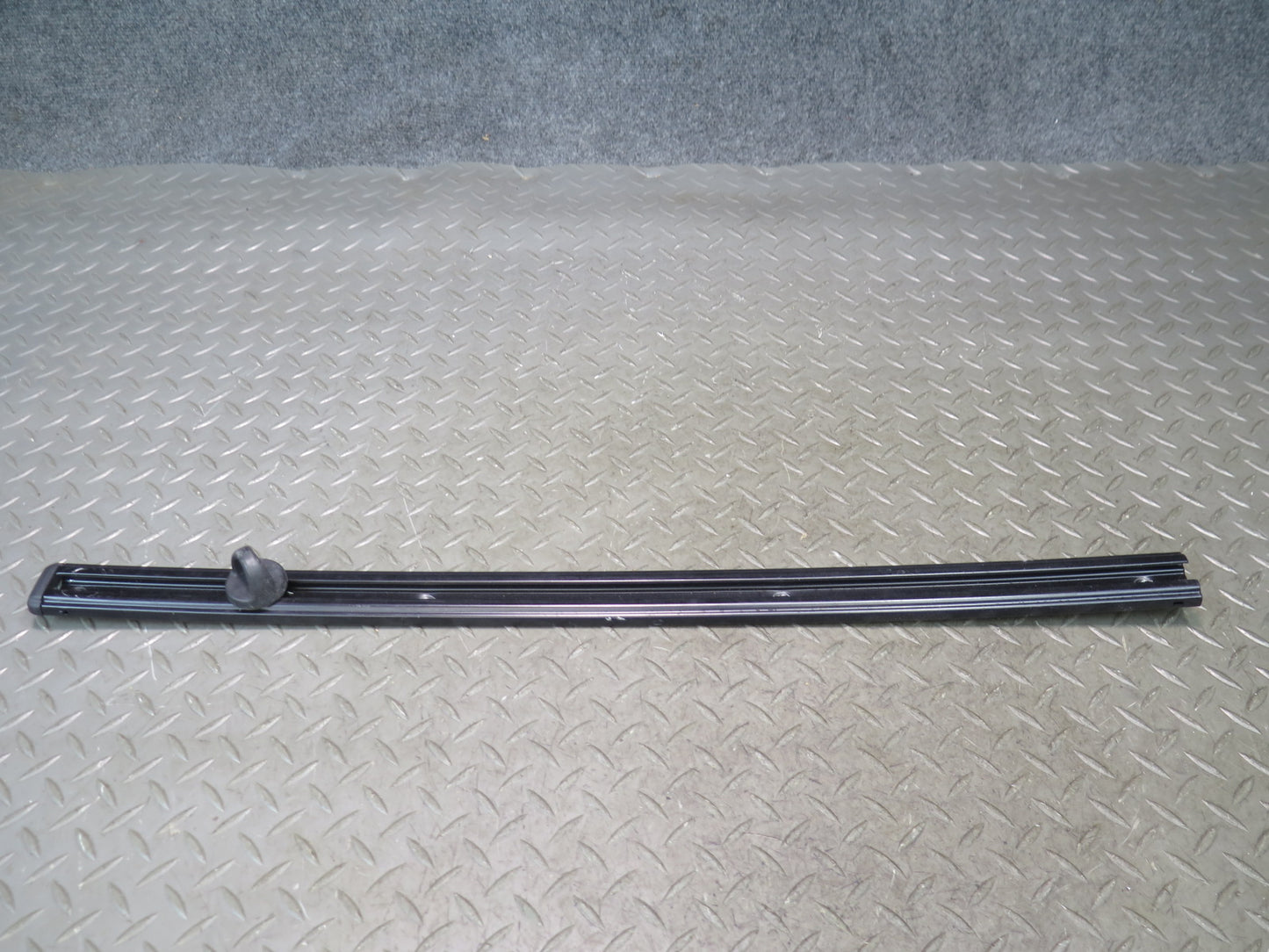 03-06 Chevrolet SSR Rear Trunk BED Left & Right Guide Set OEM