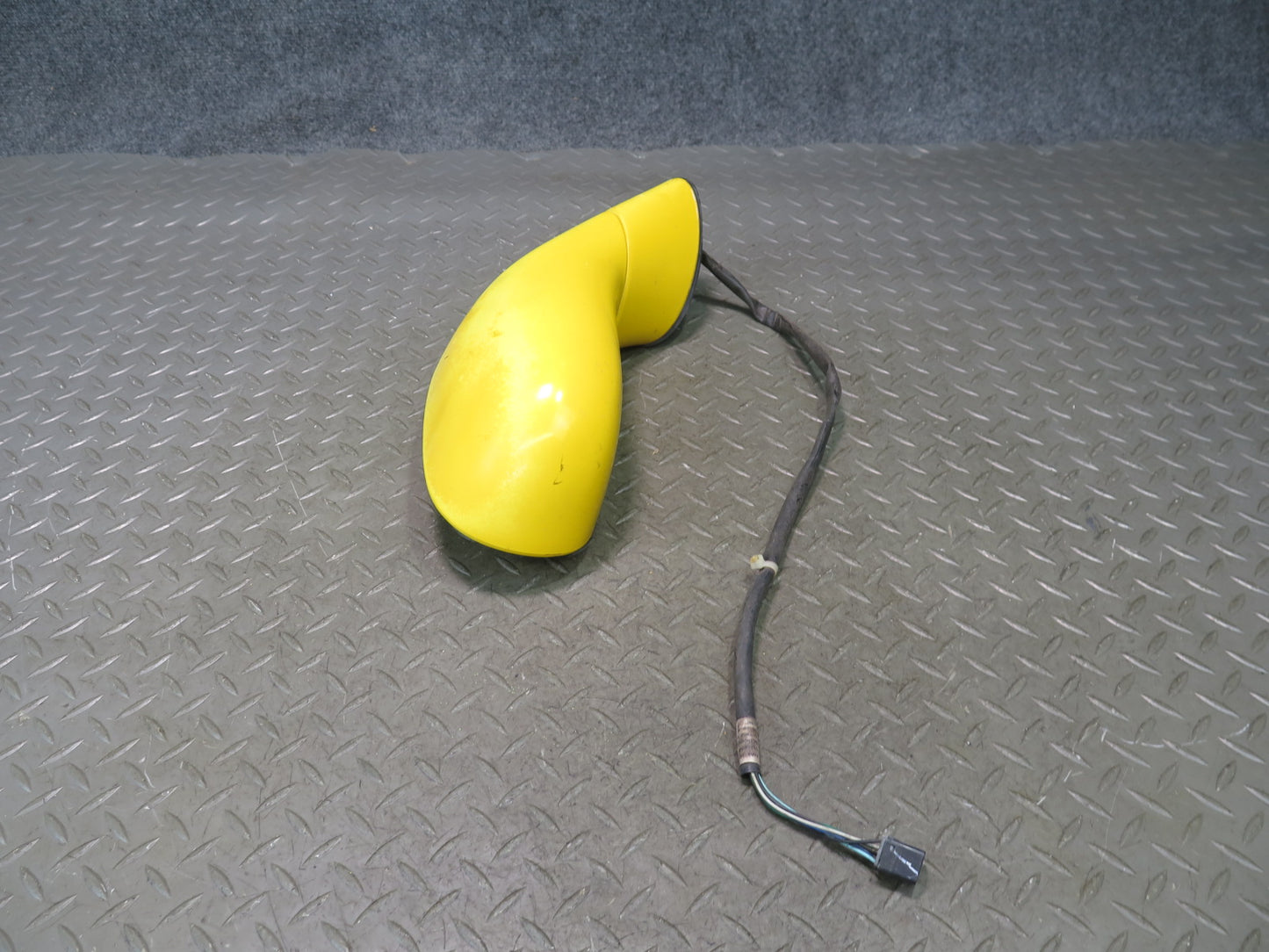 03-06 Chevrolet SSR Front Right Pass Door Side View Power Mirror Yellow OEM