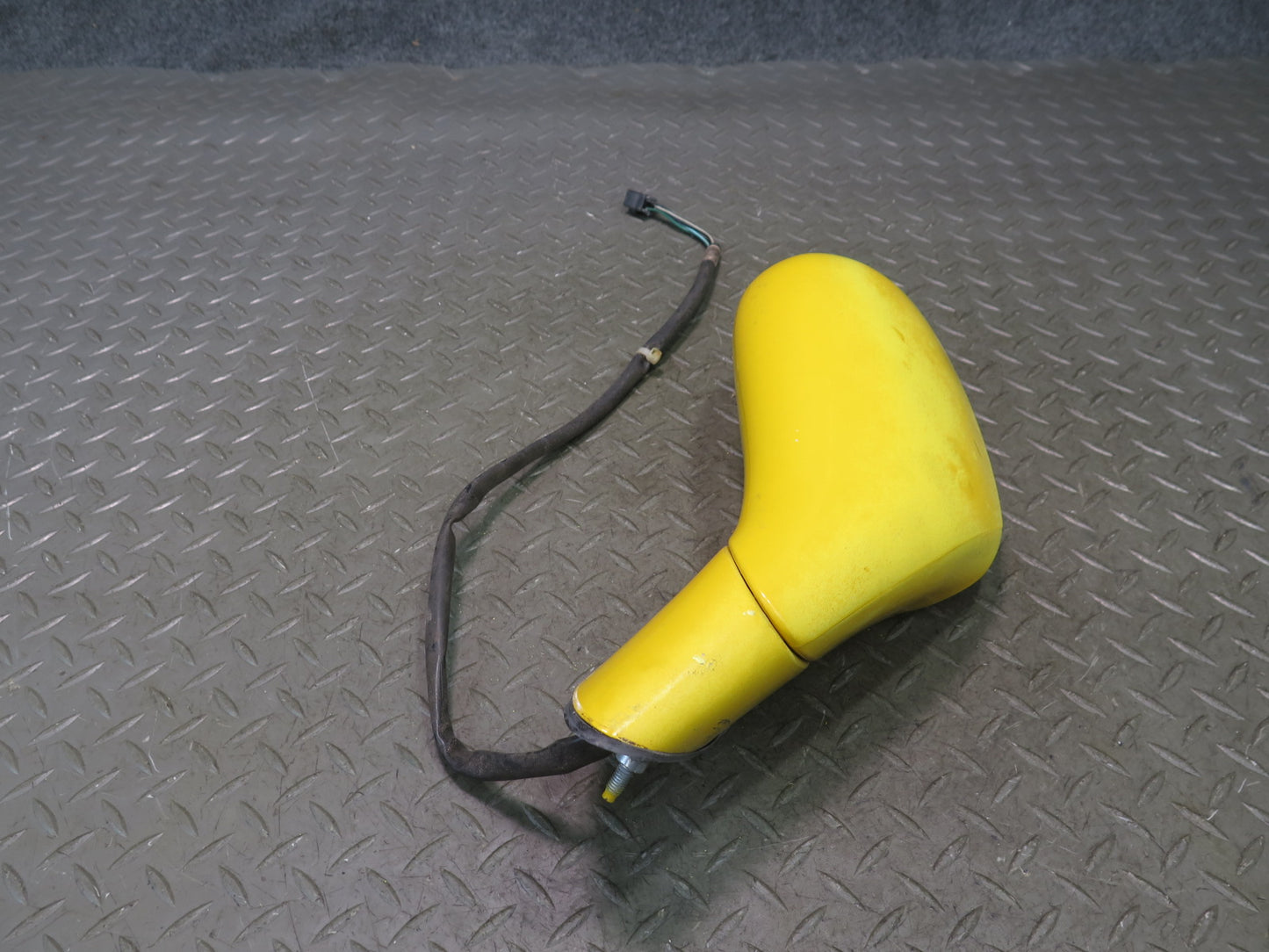 03-06 Chevrolet SSR Front Right Pass Door Side View Power Mirror Yellow OEM
