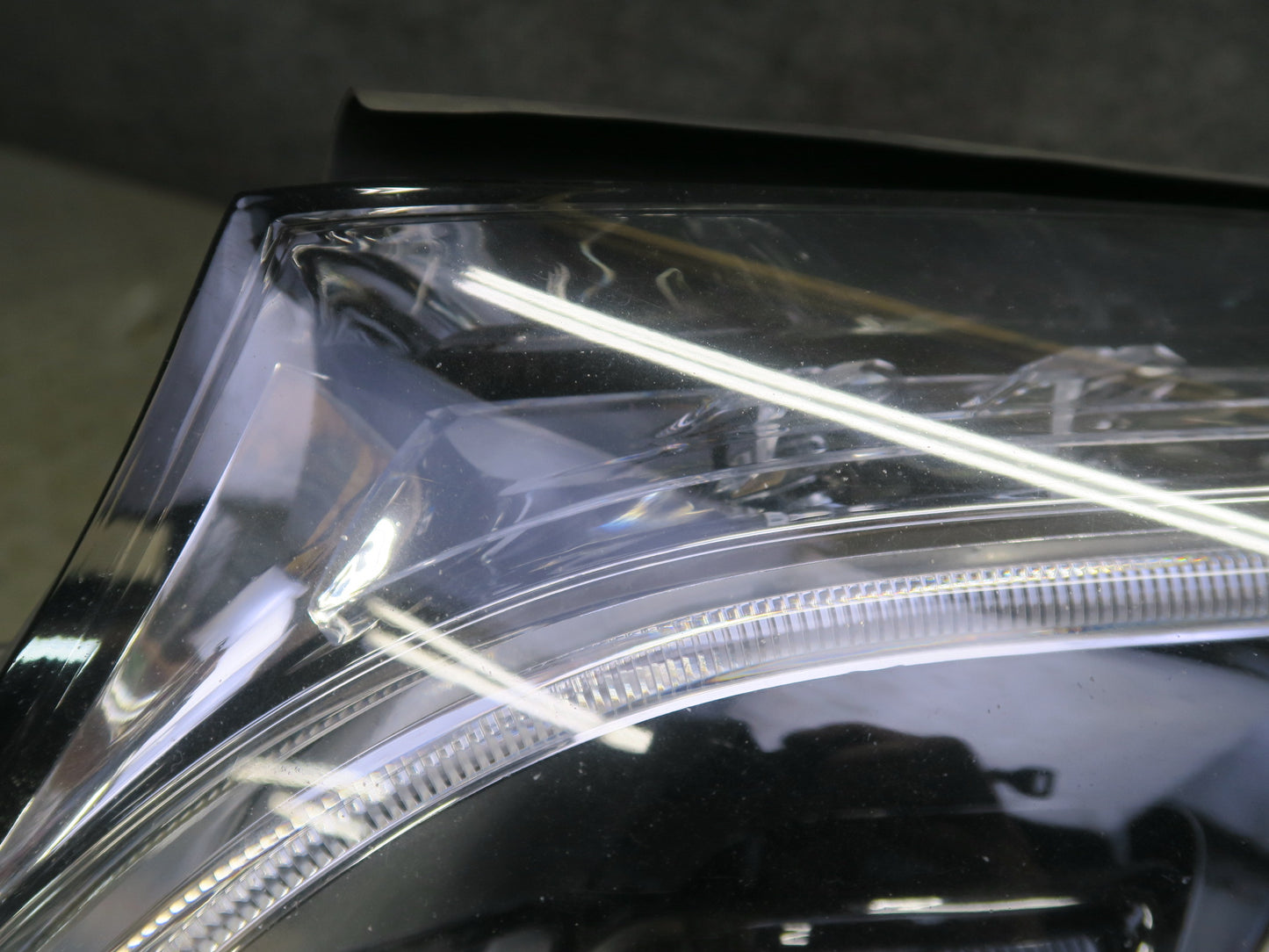 2017-2019 Mercedes X166 GLS450 Front Left Side Intelligent LED Headlight Lamp