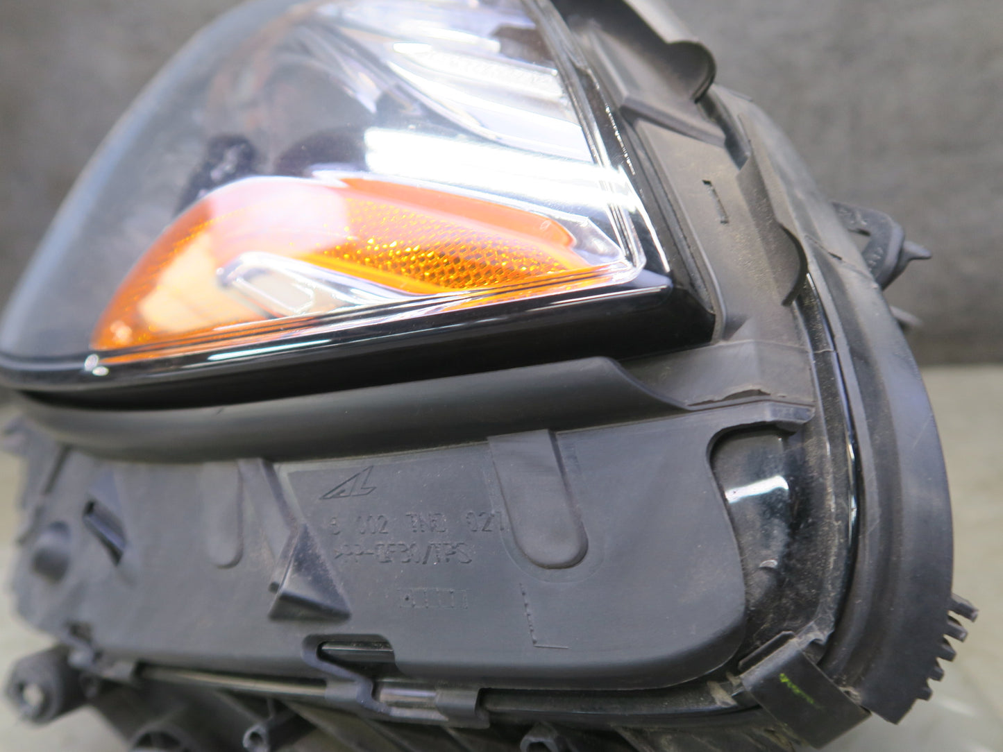 2017-2019 Mercedes X166 GLS450 Front Left Side Intelligent LED Headlight Lamp