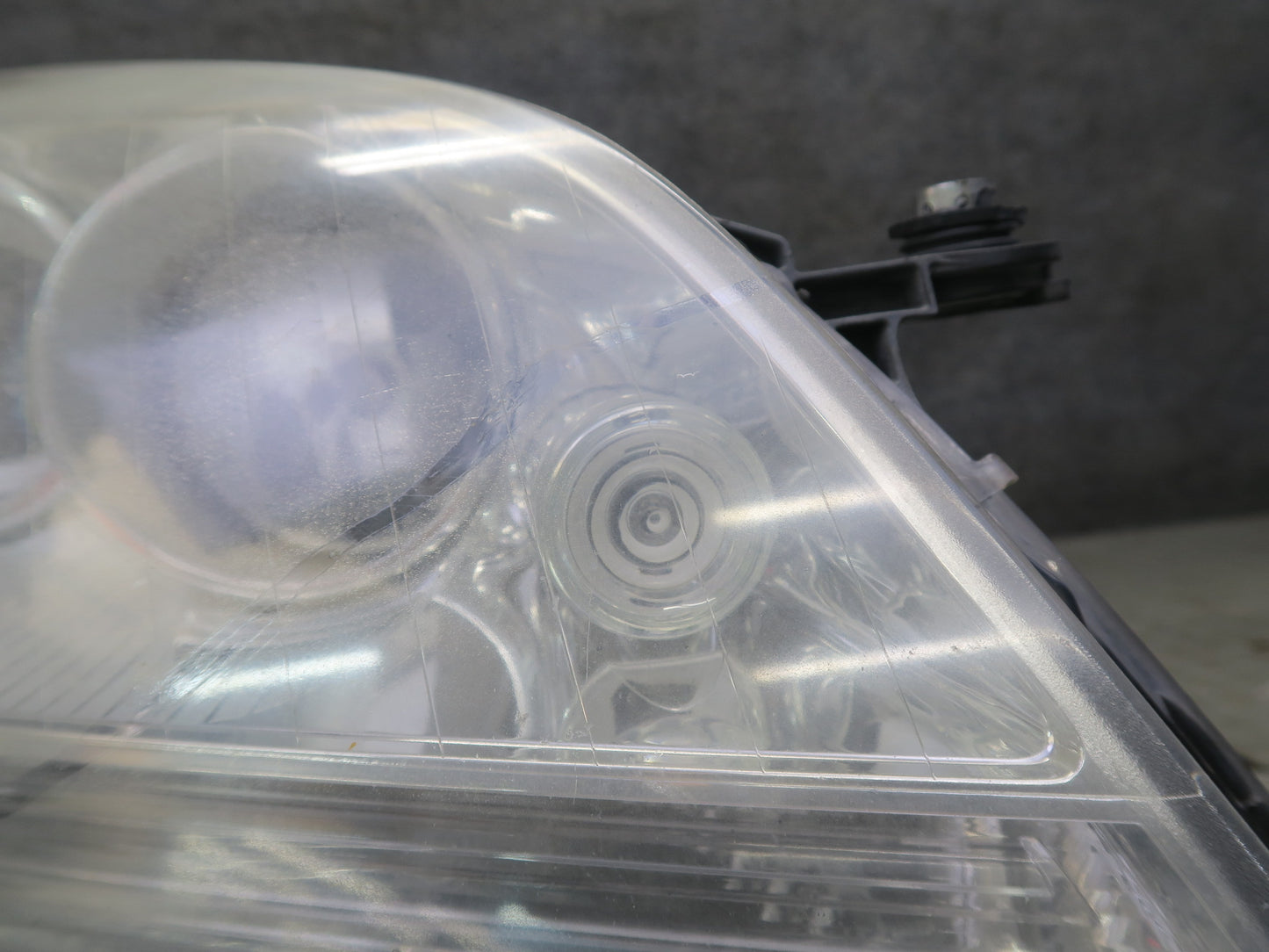 09-11 Mercedes W164 Ml-class Front Right Halogen Headlight Lamp OEM