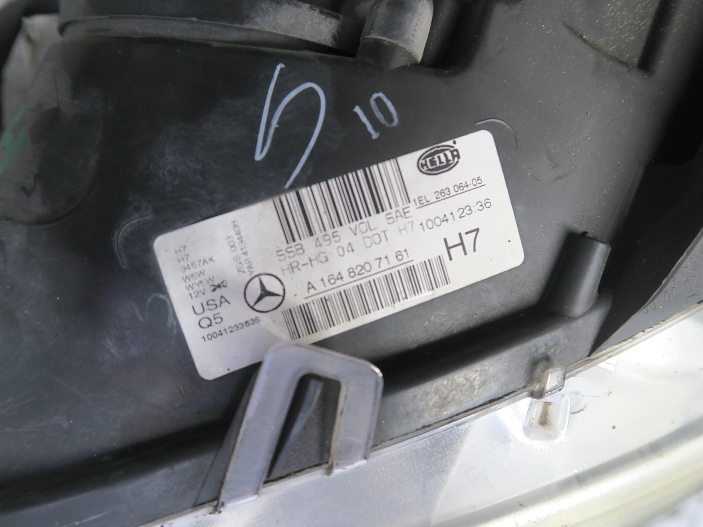 09-11 Mercedes W164 Ml-class Front Left Halogen Headlight Lamp 1648207161 OEM