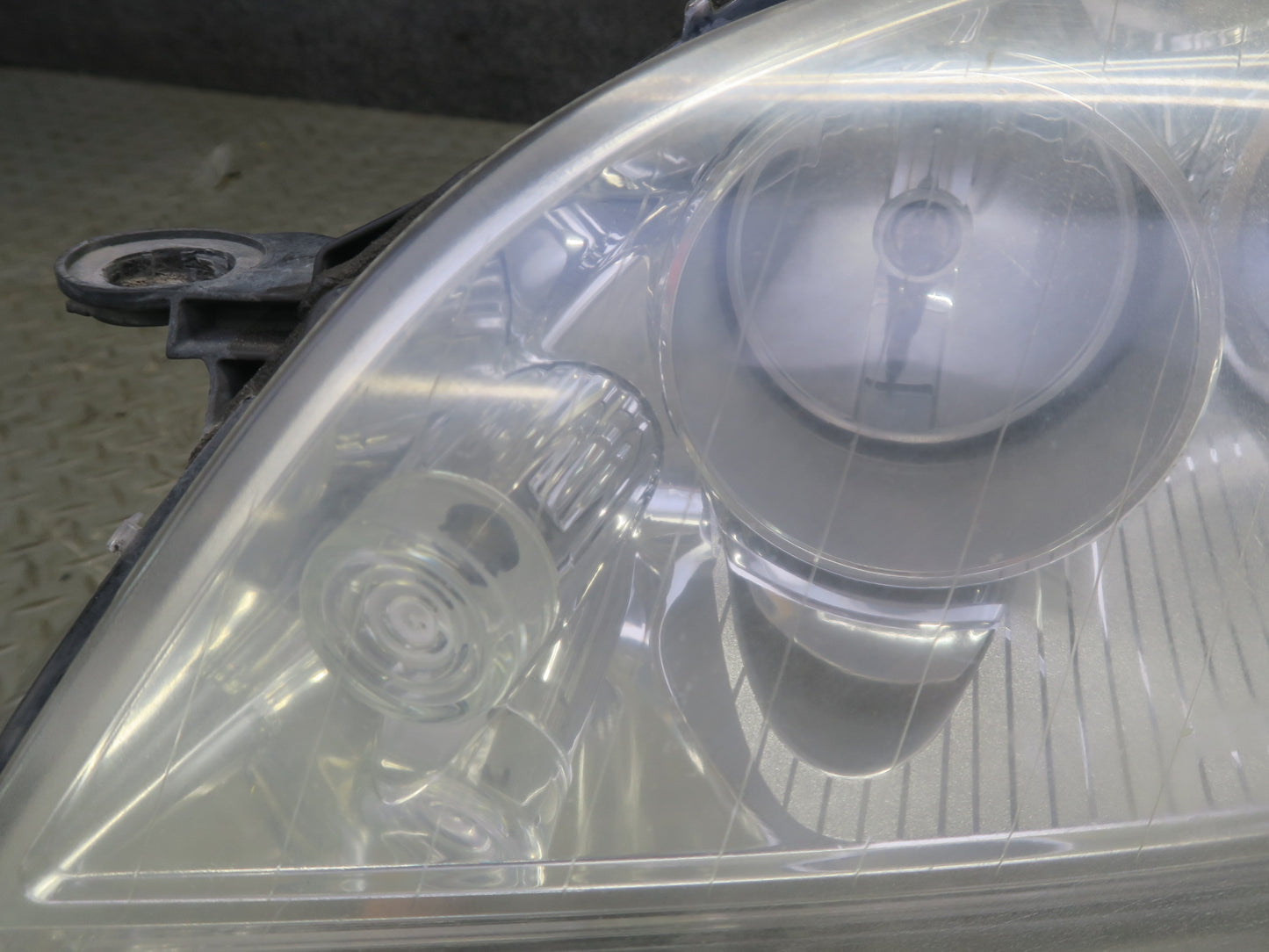 09-11 Mercedes W164 Ml-class Front Left Halogen Headlight Lamp 1648207161 OEM