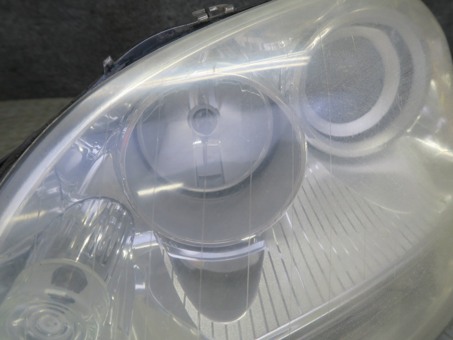 09-11 Mercedes W164 Ml-class Front Left Halogen Headlight Lamp 1648207161 OEM