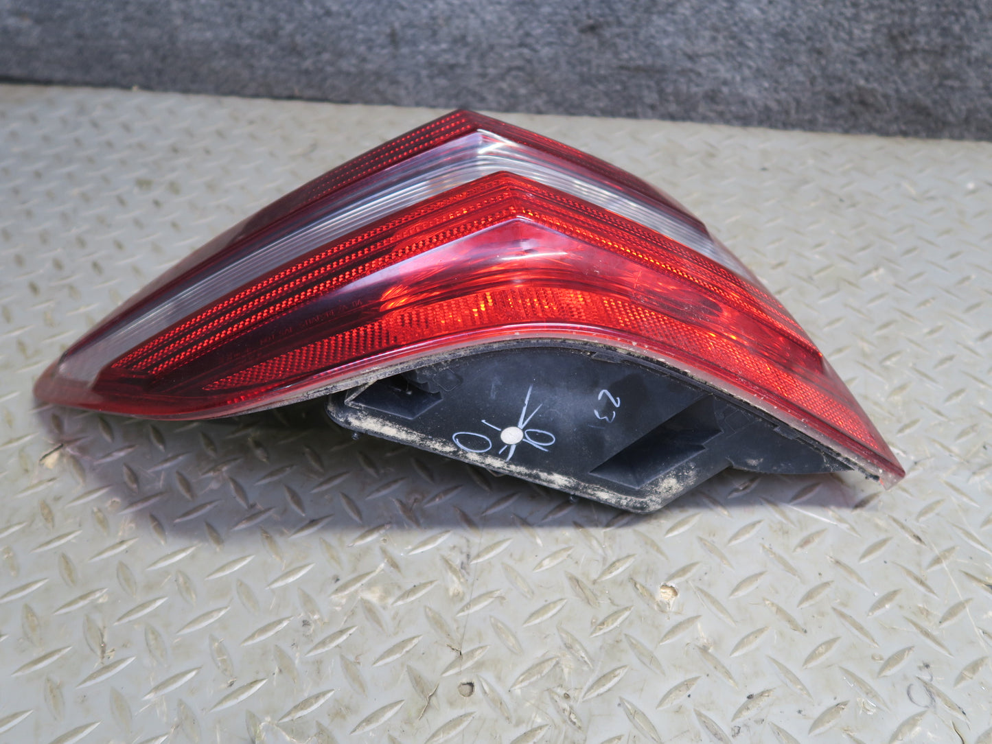 09-11 Mercedes W164 Ml-class Rear Right & Left Tail Light Lamp Set OEM