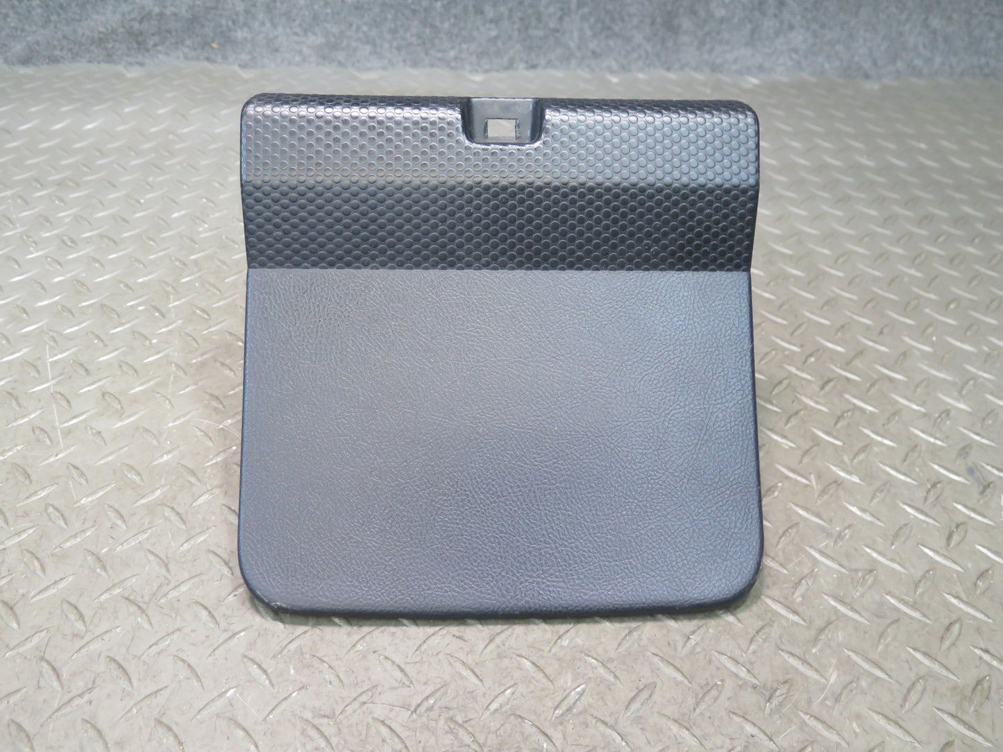 00-05 Toyota MR2 Spyder ZZW30L Dash Center BIN TOP Trim Panel Door Lid OEM