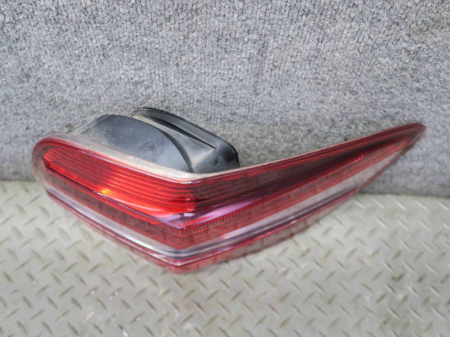 09-11 Mercedes W164 Ml-class Rear Right & Left Tail Light Lamp Set OEM