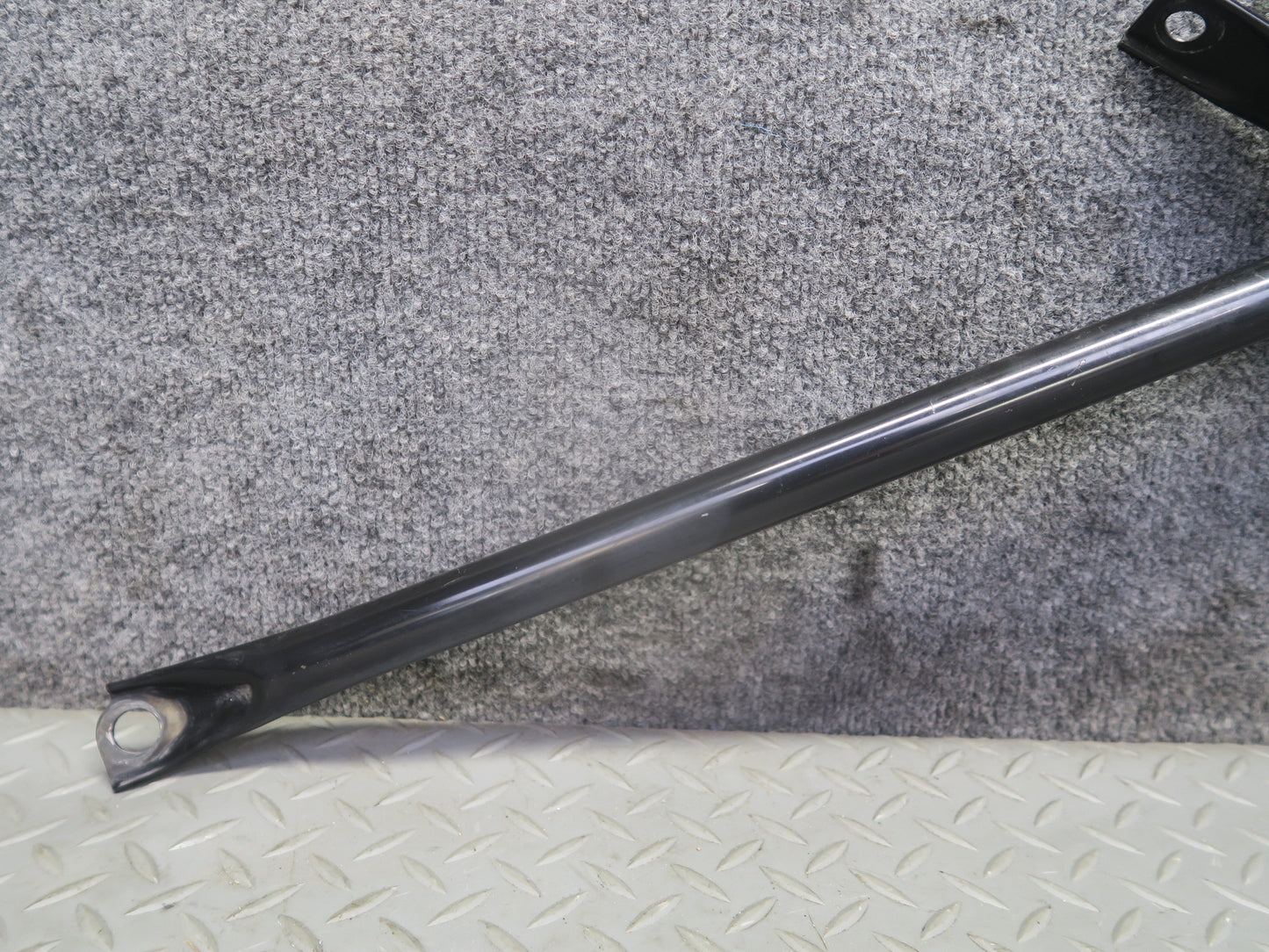 00-05 Toyota MR2 Spyder ZZW30L Rear Strut Engine Cross Bar Brace OEM