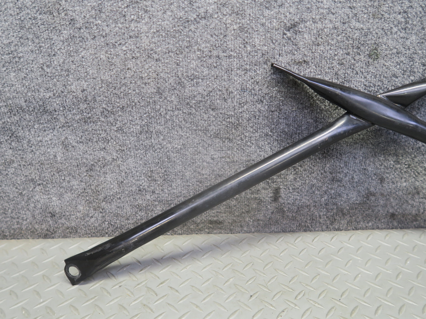 00-05 Toyota MR2 Spyder ZZW30L Rear Strut Engine Cross Bar Brace OEM