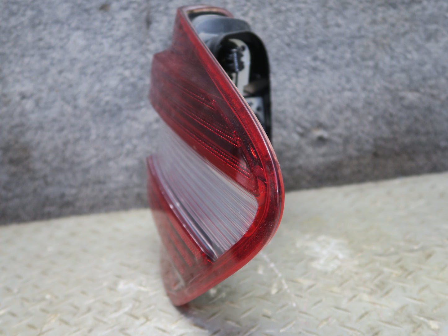 09-11 Mercedes W164 Ml-class Rear Right & Left Tail Light Lamp Set OEM