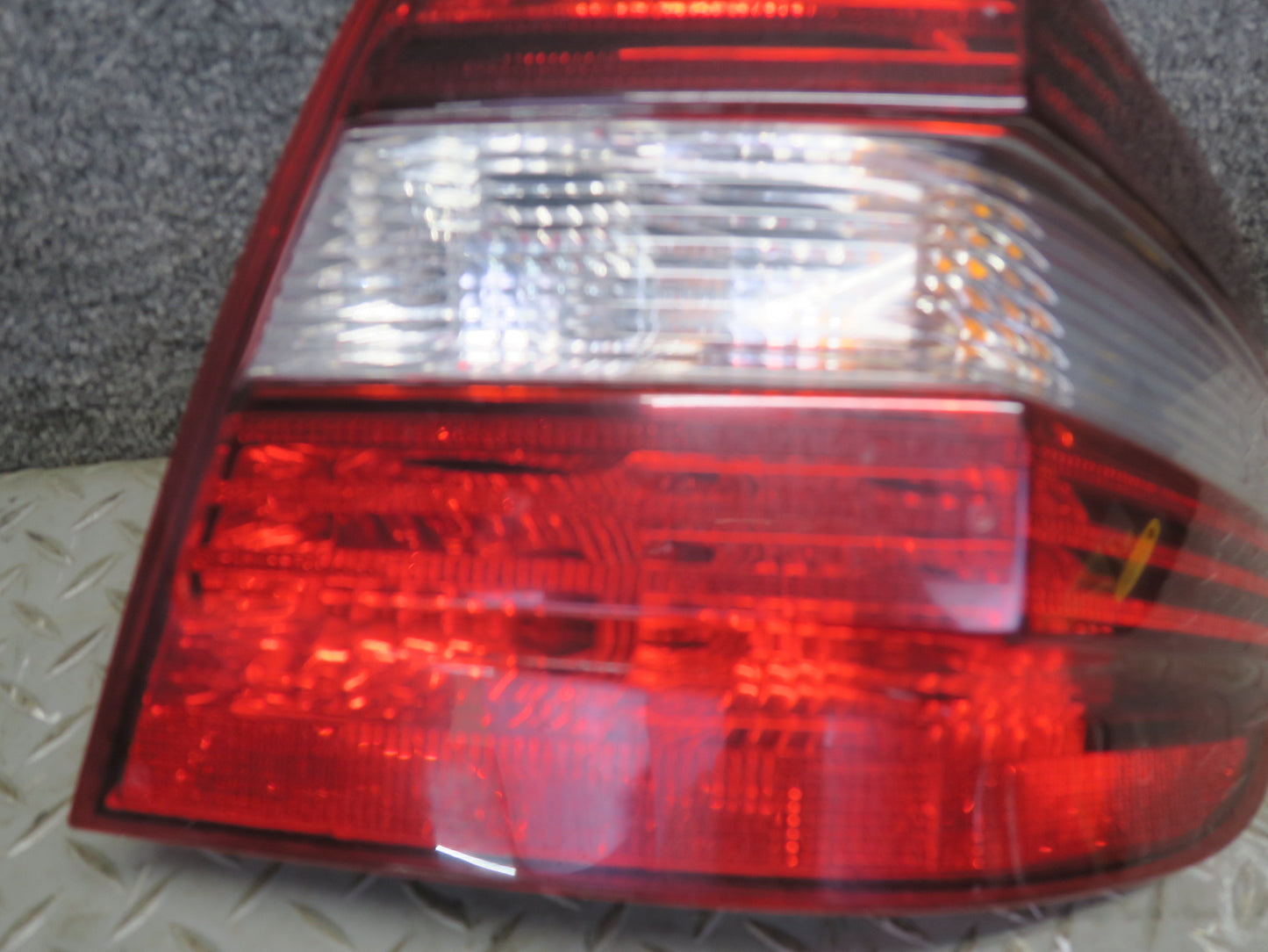 09-11 Mercedes W164 Ml-class Rear Right & Left Tail Light Lamp Set OEM