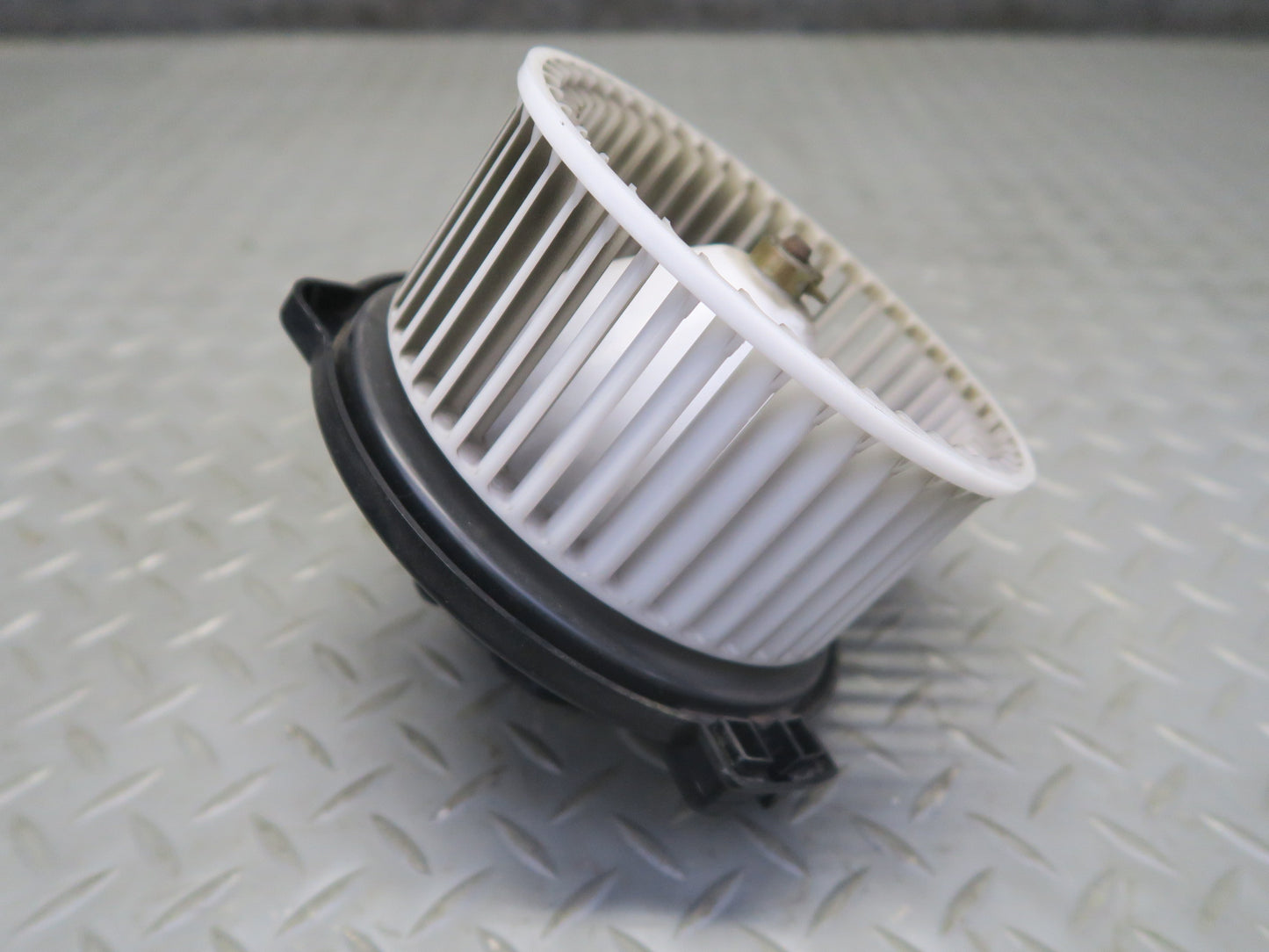 00-05 Toyota MR2 Spyder ZZW30L A/C Heater Blower Motor Fan OEM
