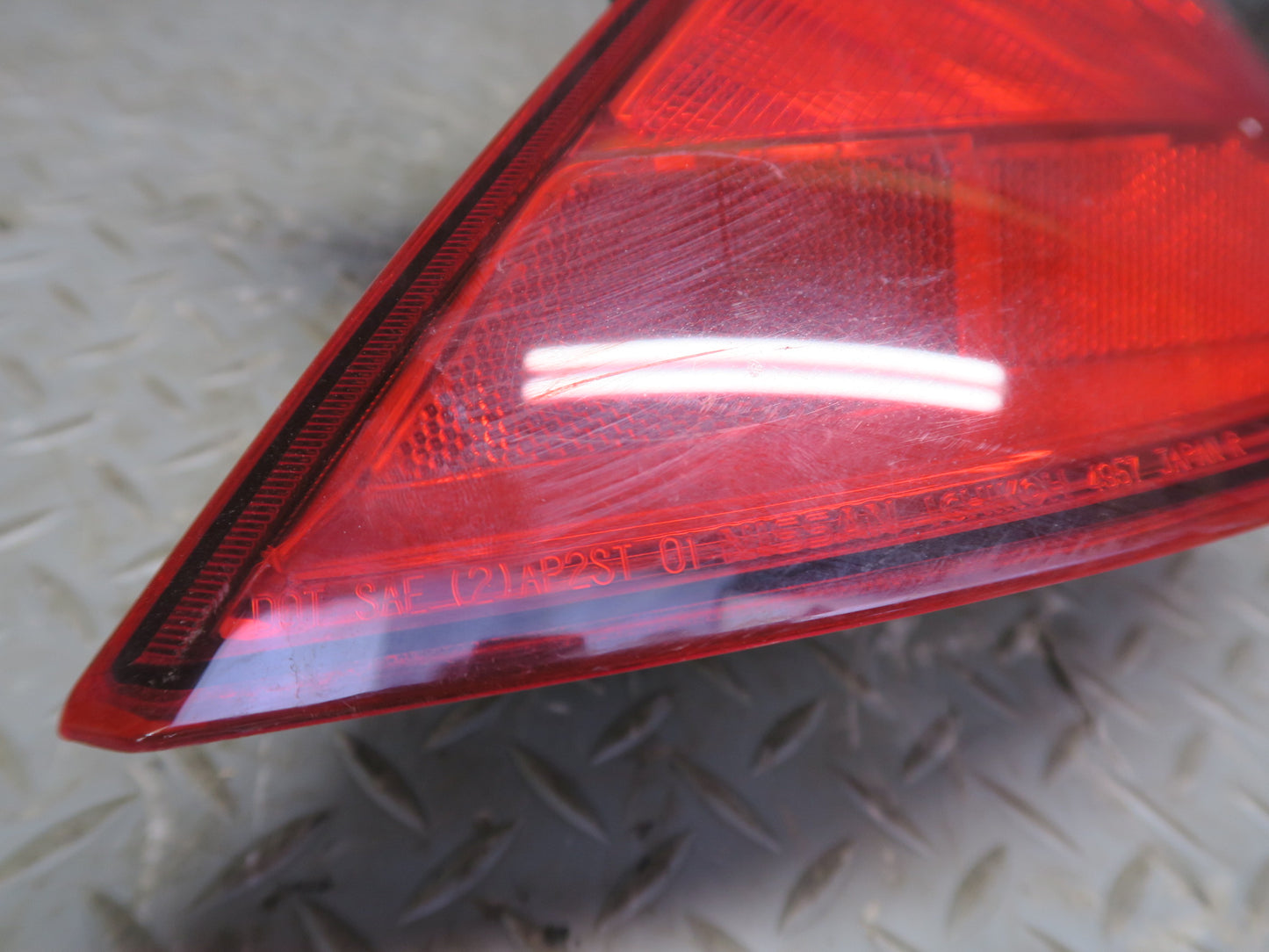 03-05 Nissan Z33 350Z Rear Right LED Tail Light Lamp OEM