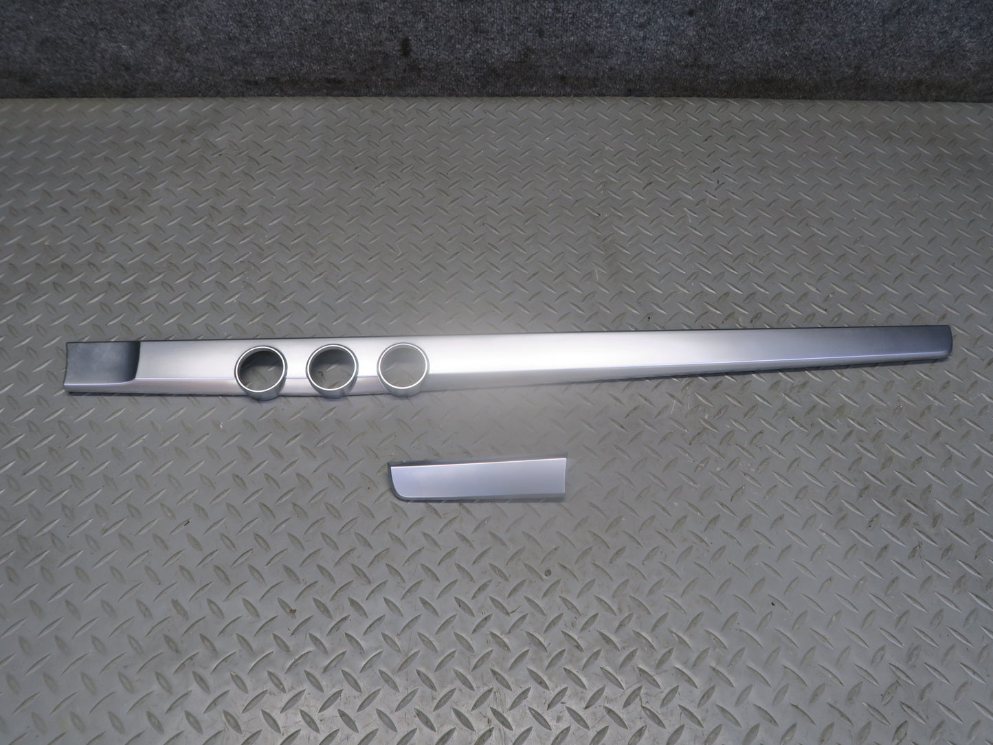 03-06 Chevrolet SSR Set of 2 Dashboard Dash Panel Left & Right Trim Cover OEM