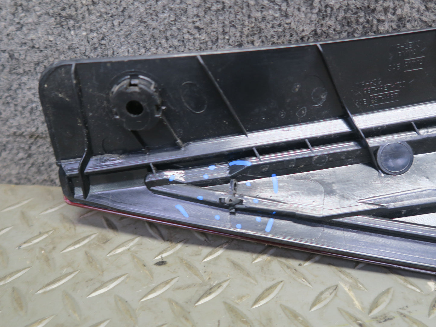 03-05 Nissan Z33 350Z Rear Right LED Tail Light Lamp OEM